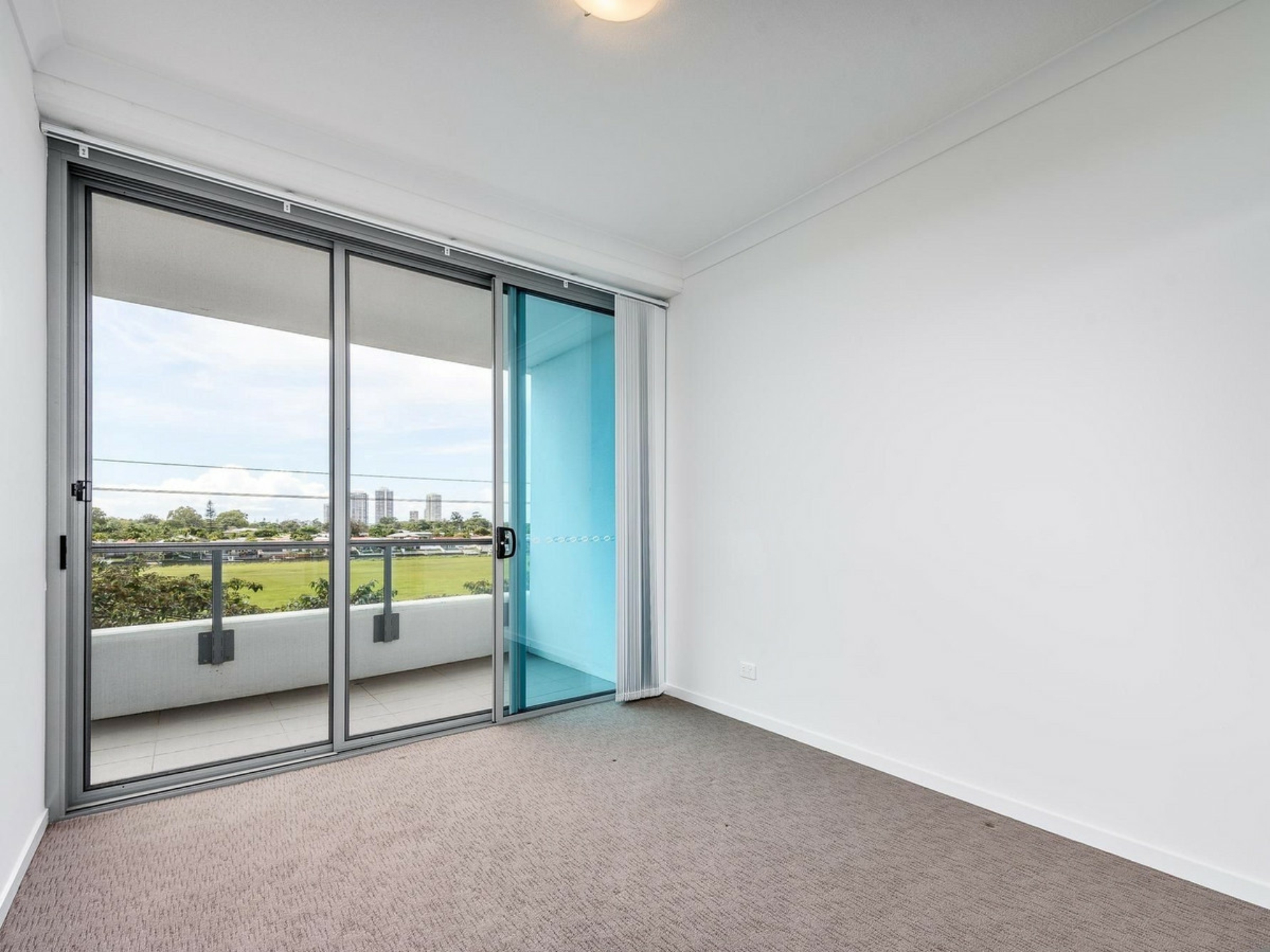 4307/25-31 East Quay Drive, BIGGERA WATERS