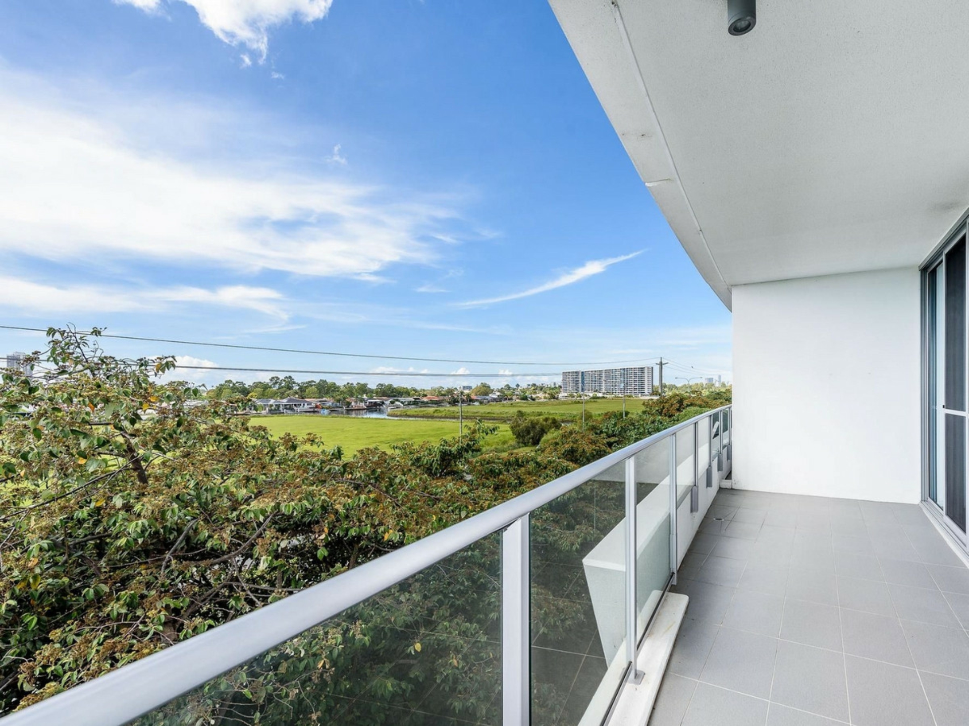 4307/25-31 East Quay Drive, BIGGERA WATERS
