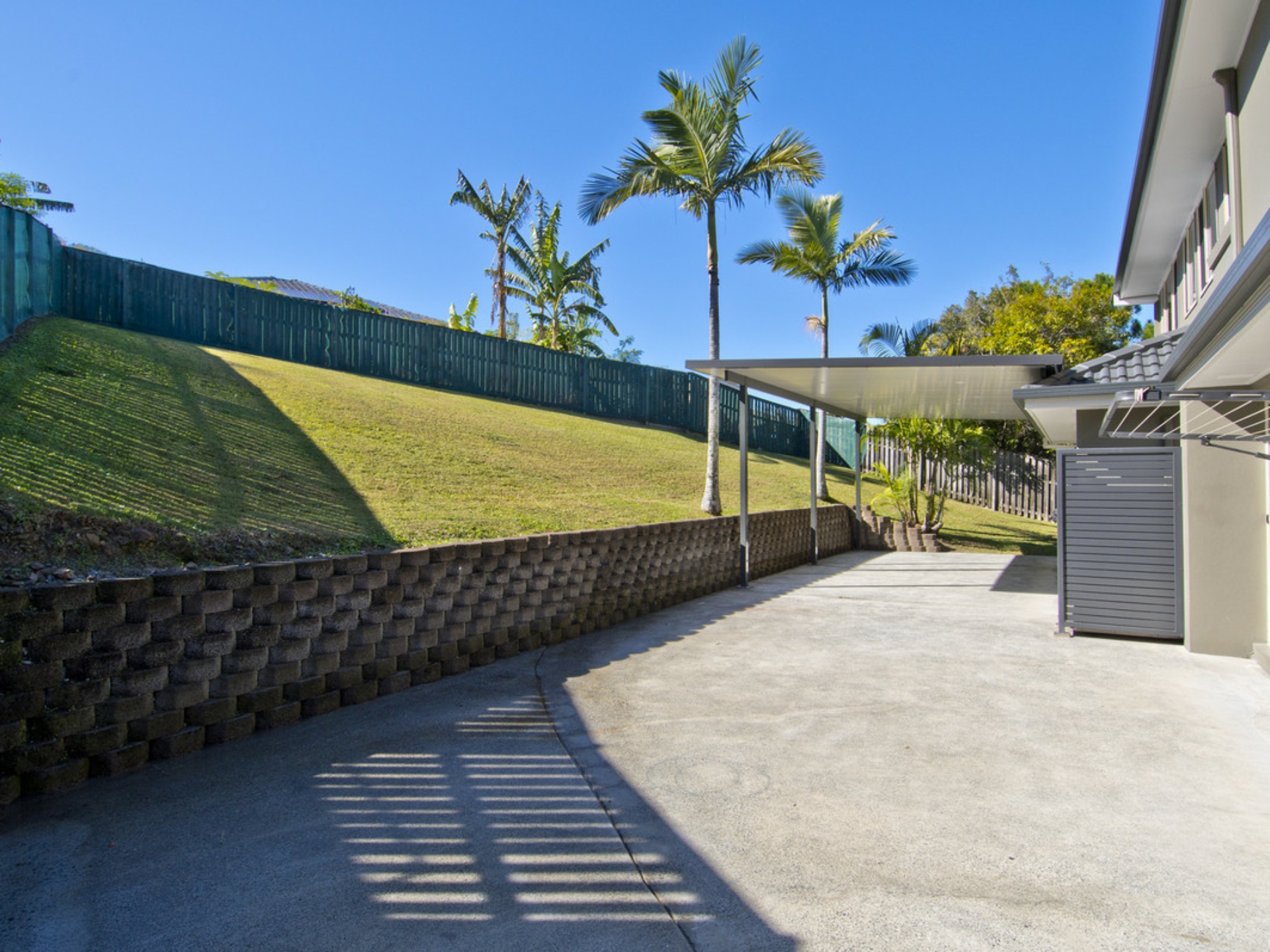 6 Napido Lane, PACIFIC PINES