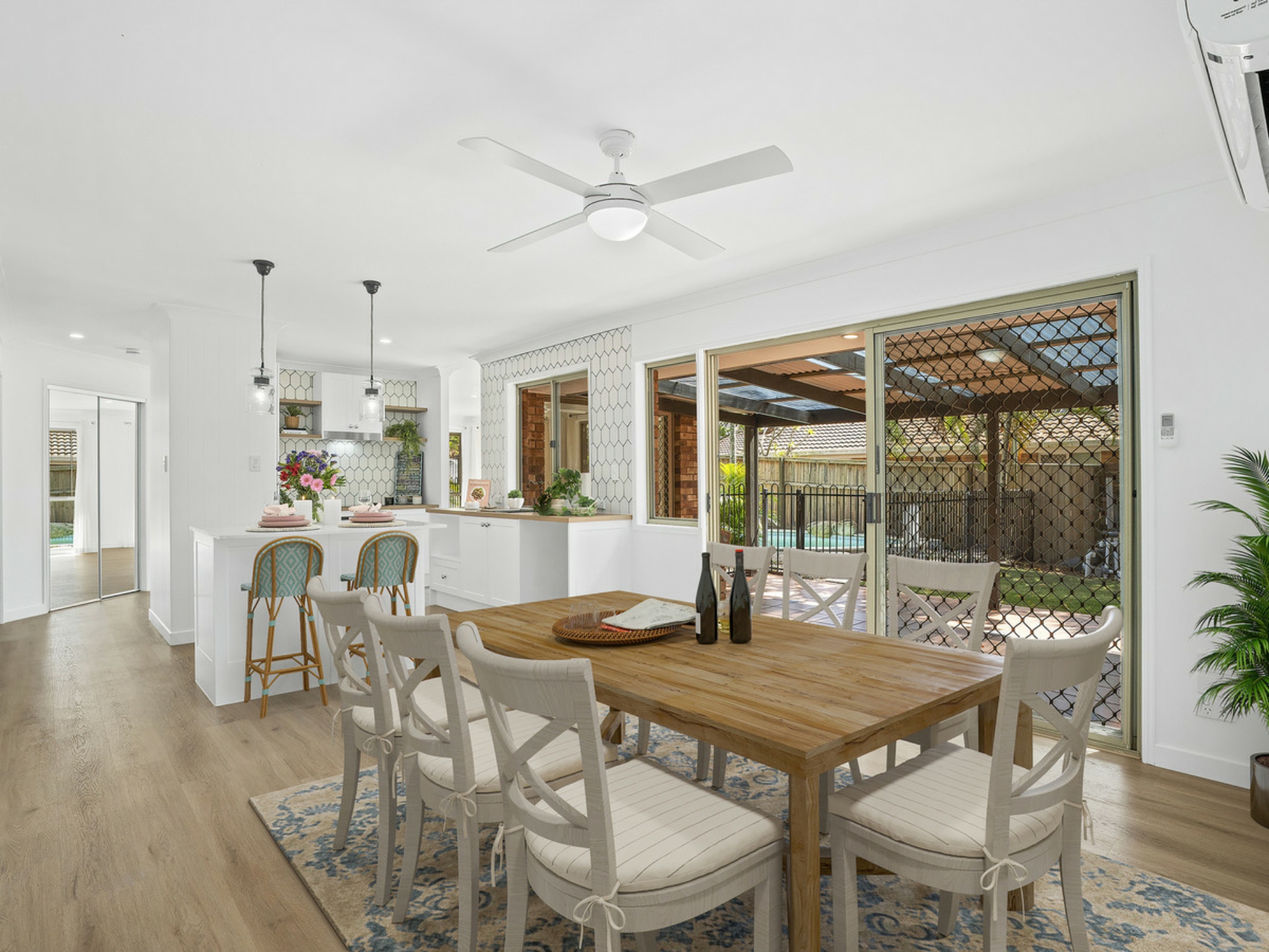 10 Phoenix Street, PACIFIC PINES