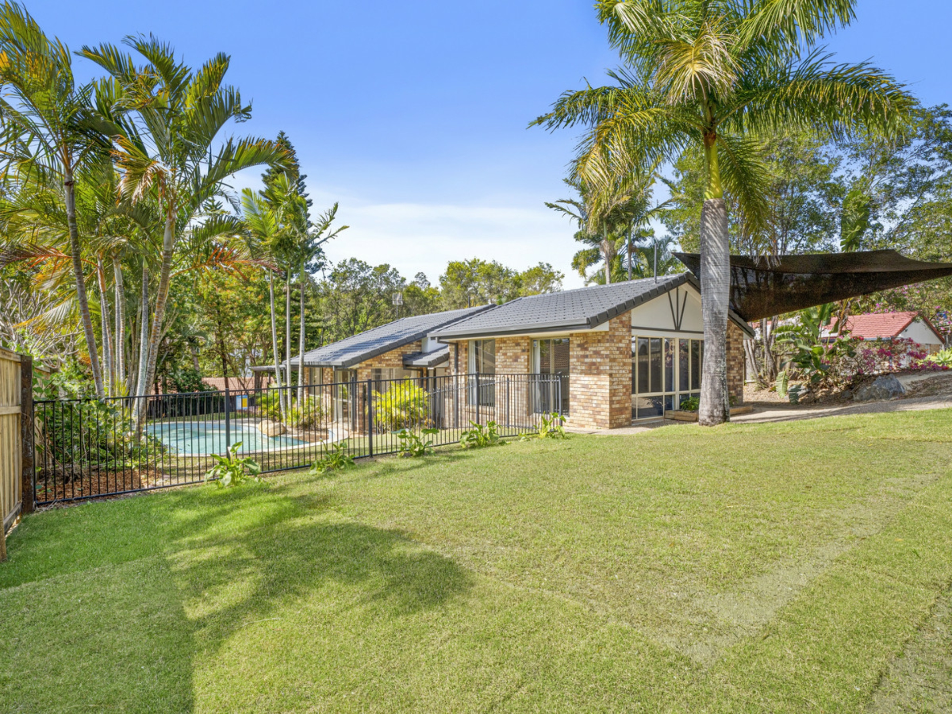10 Phoenix Street, PACIFIC PINES