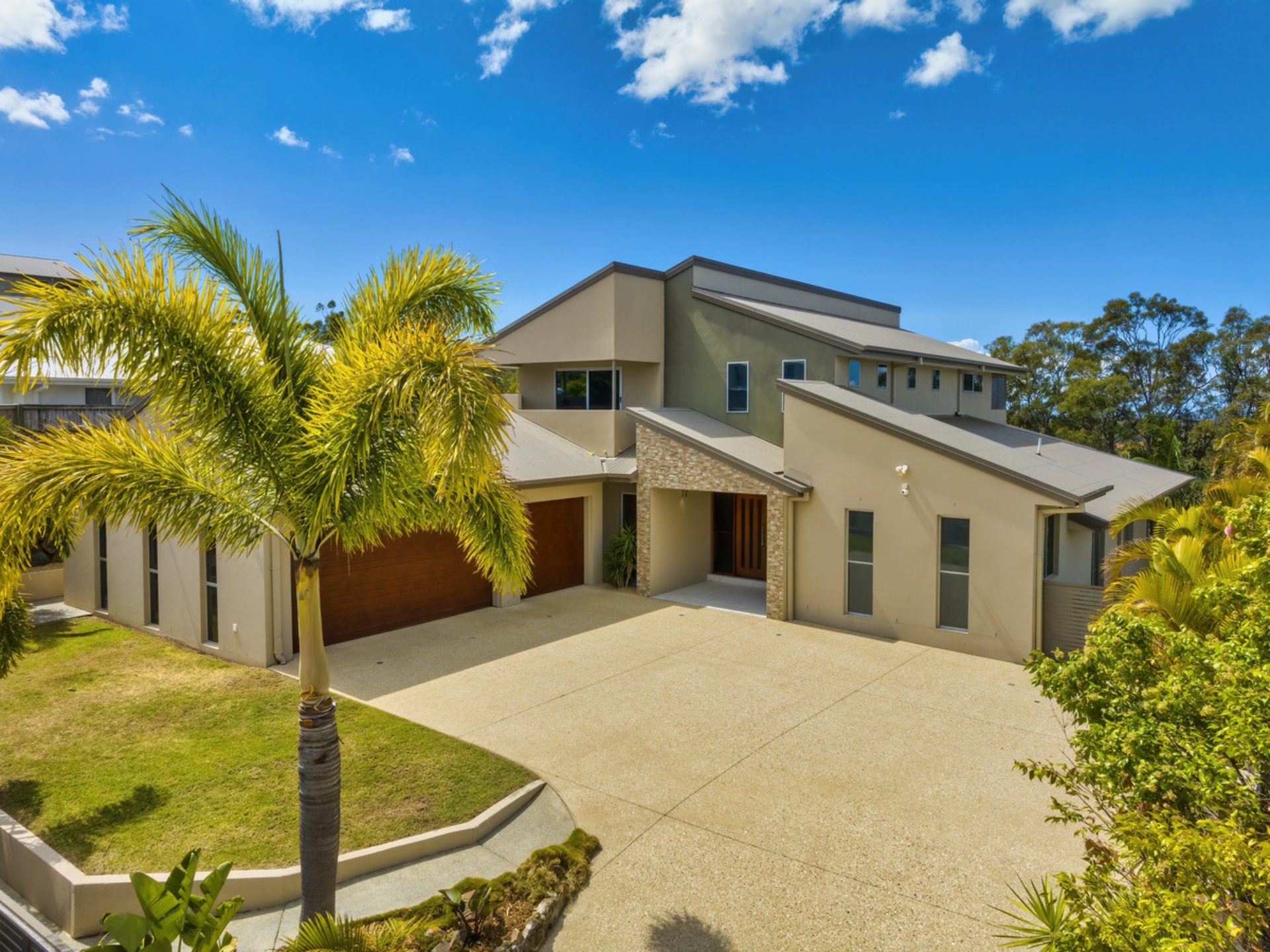 11 Salvado Drive Pacific Pines QLD