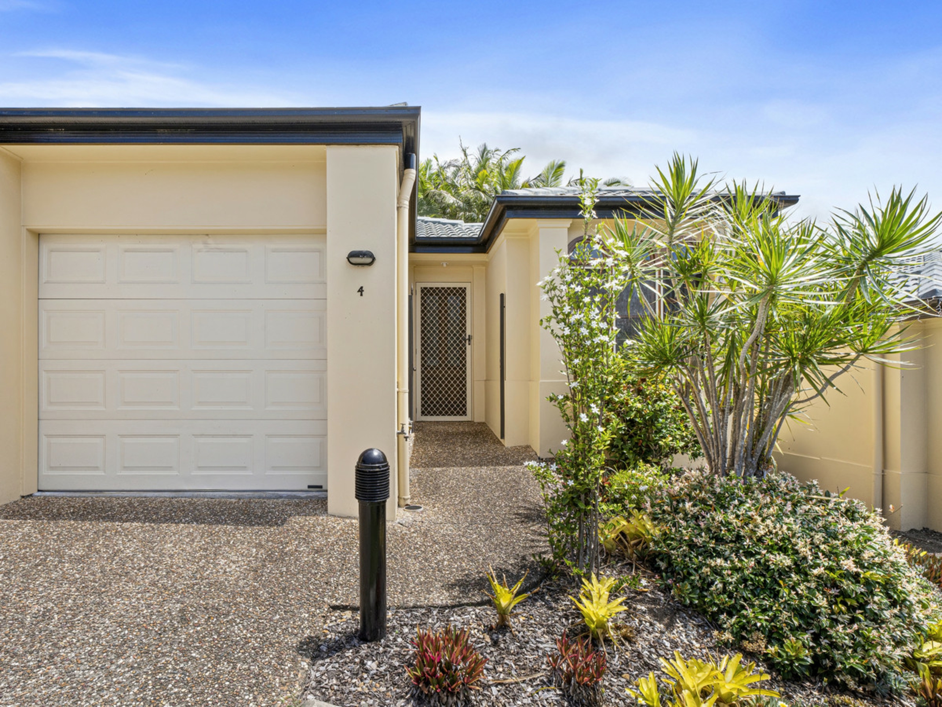 4/44 Helensvale Road Helensvale QLD