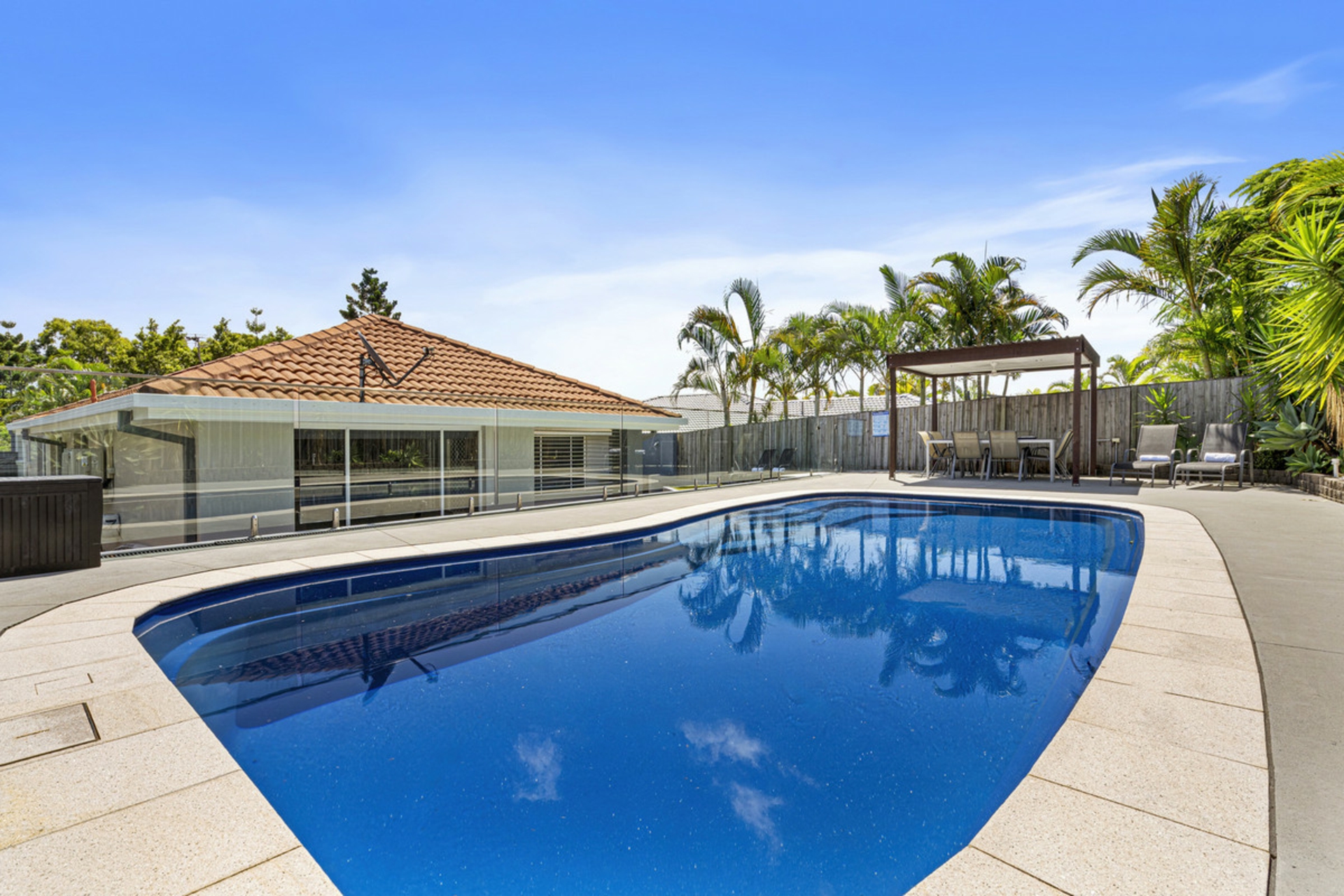 5 Irvine Street, PACIFIC PINES