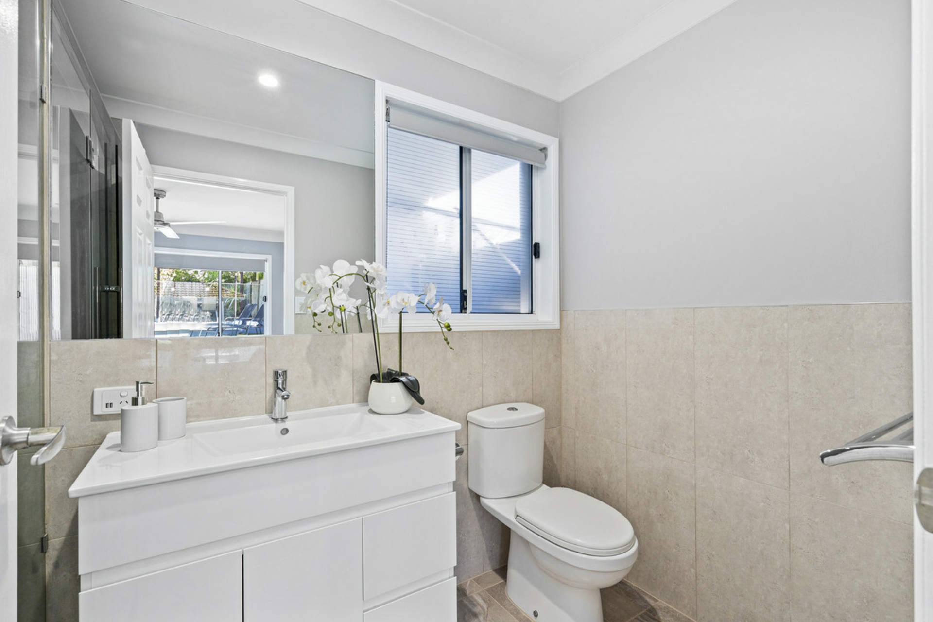 5 Irvine Street, PACIFIC PINES