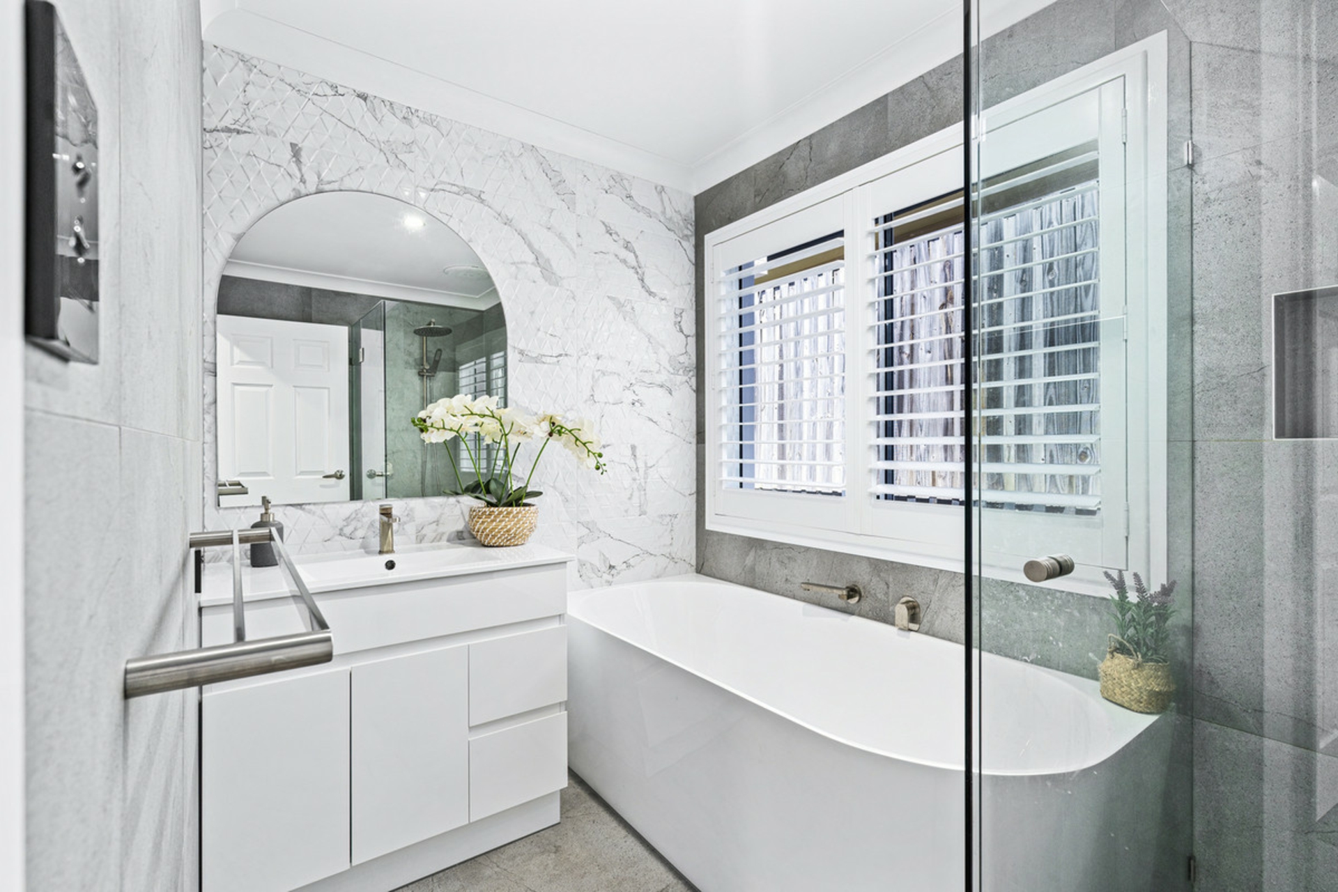 5 Irvine Street, PACIFIC PINES