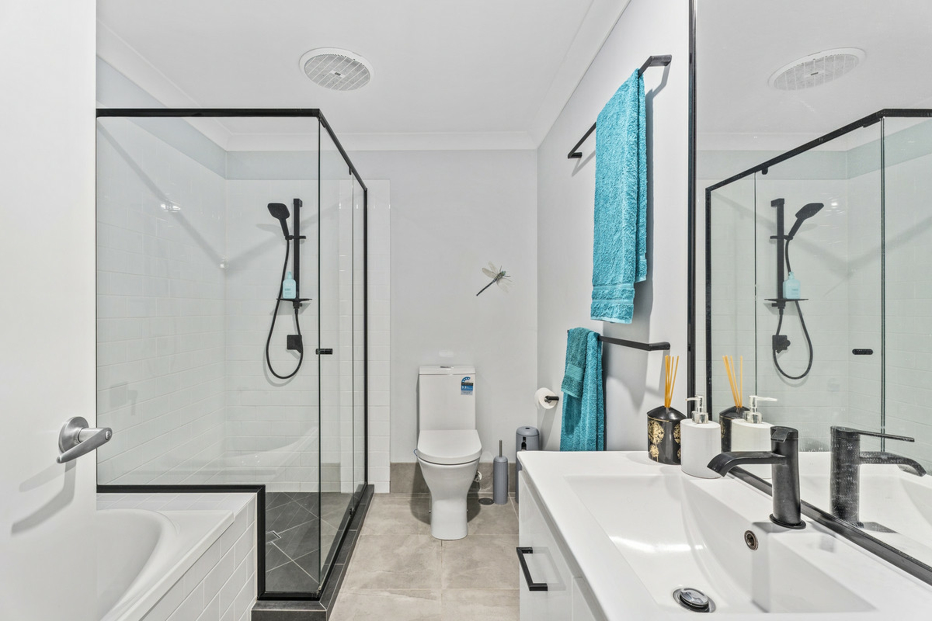 2/33 Bellinger Key, PACIFIC PINES