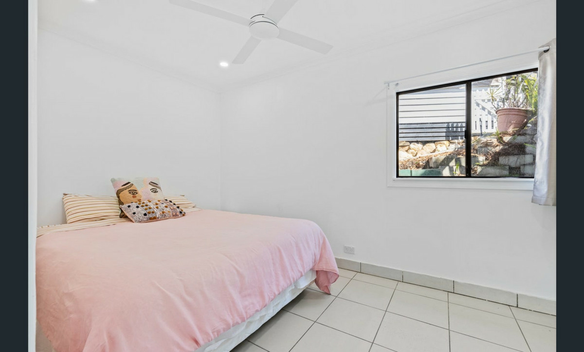 18 Robe Court, HELENSVALE