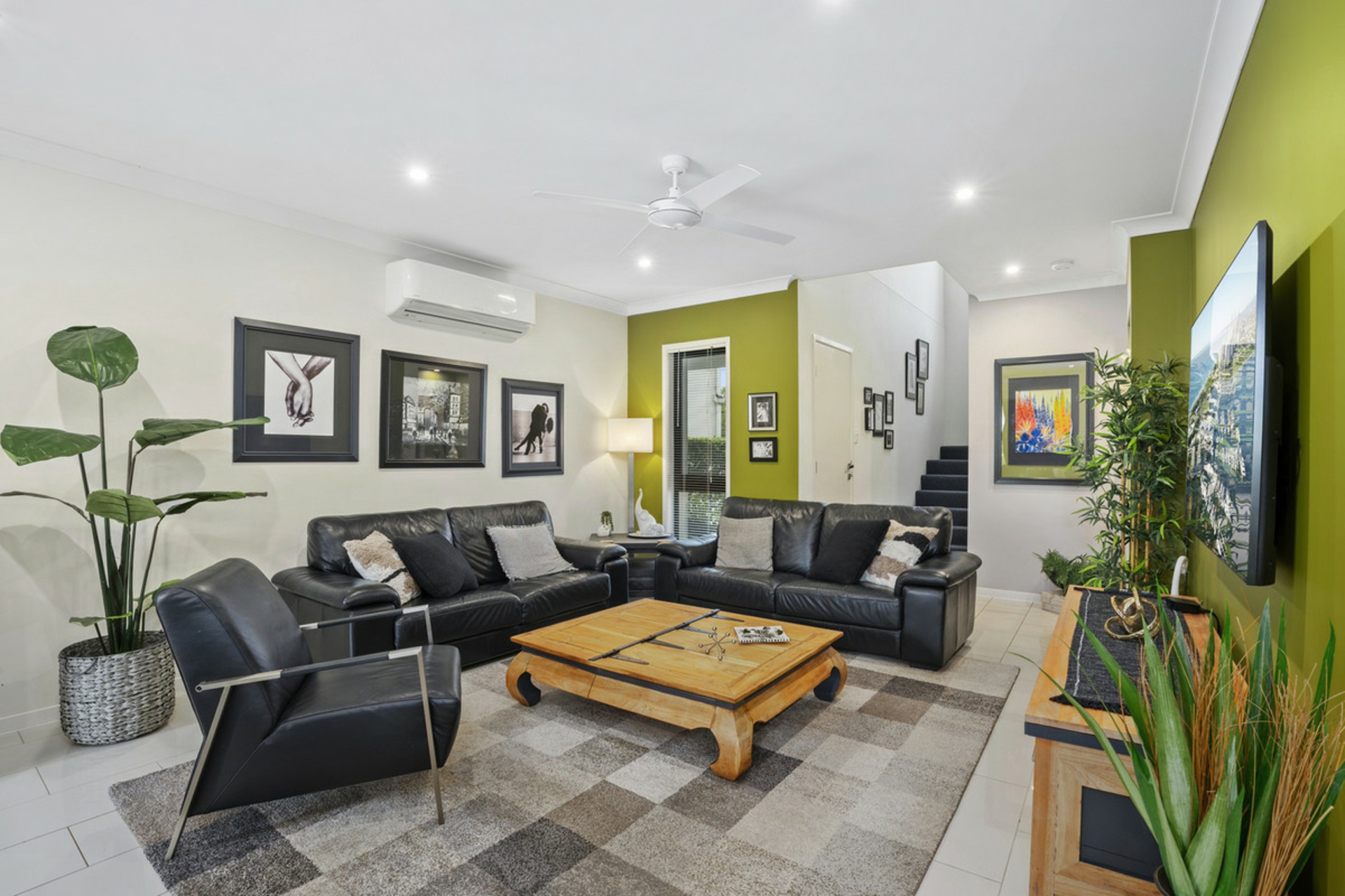 34/18 Archipelago Street, PACIFIC PINES