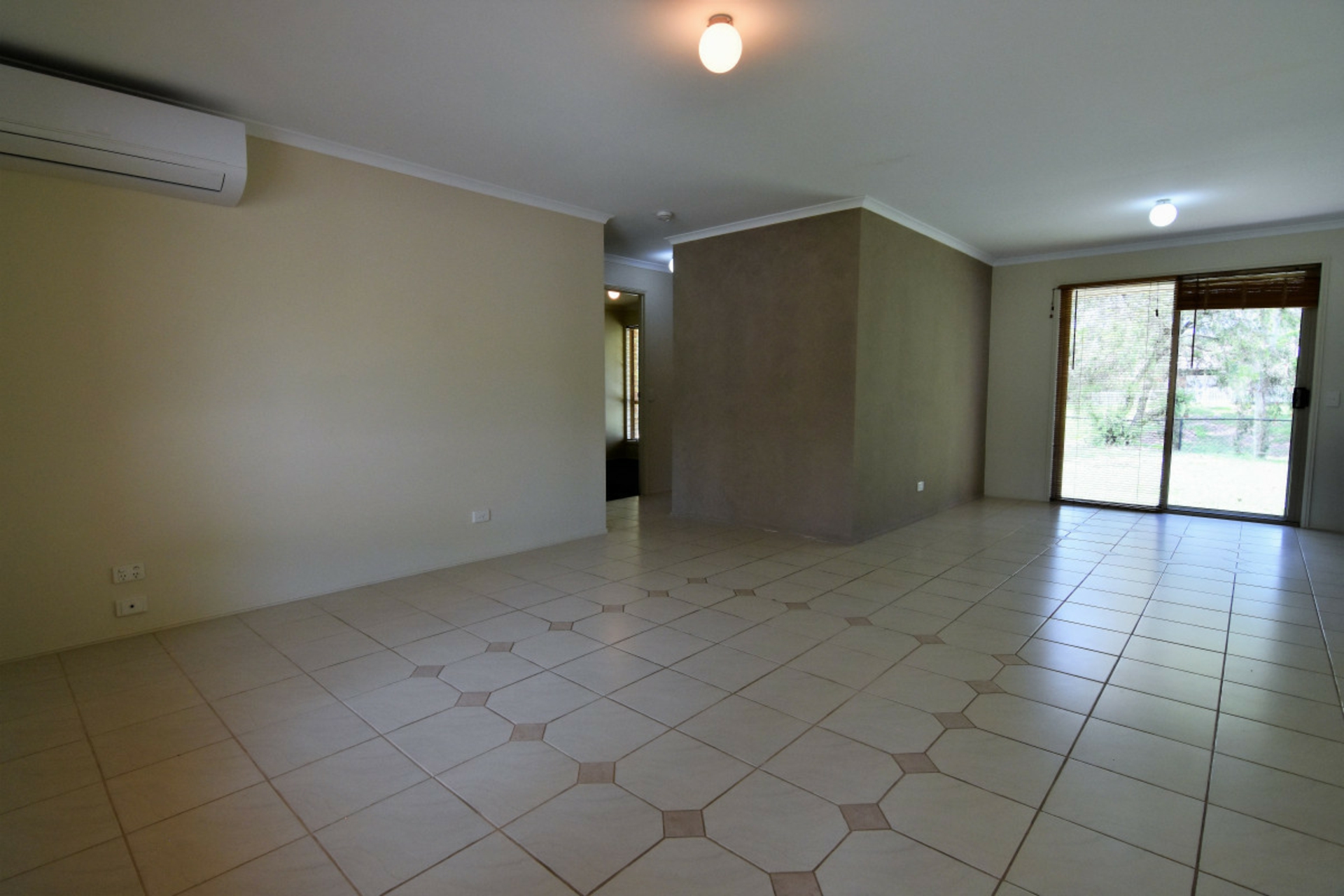 2/9 Academy Street, OXENFORD