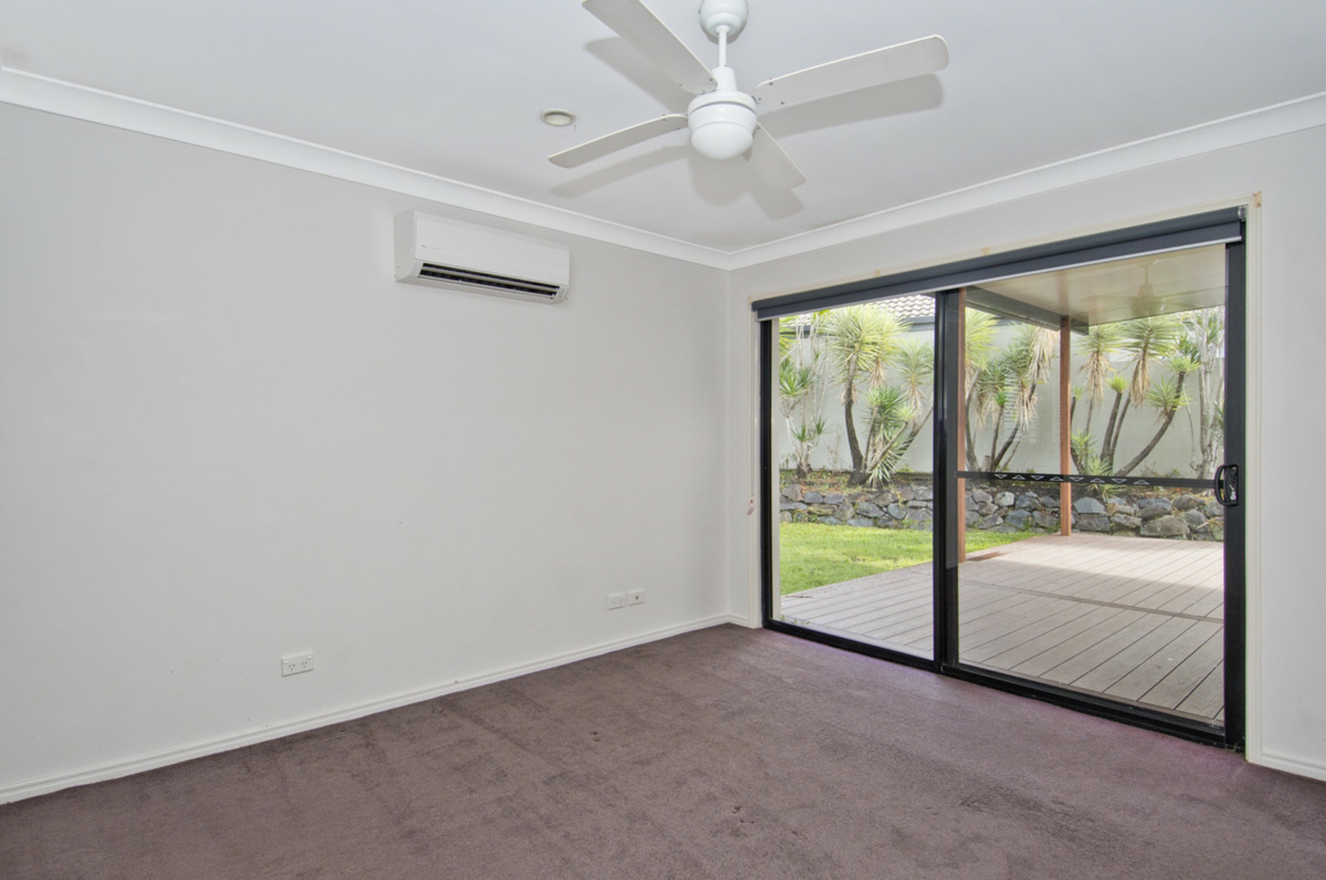 8 Howland Circuit Pacific Pines QLD - Property Details - LJ Hooker