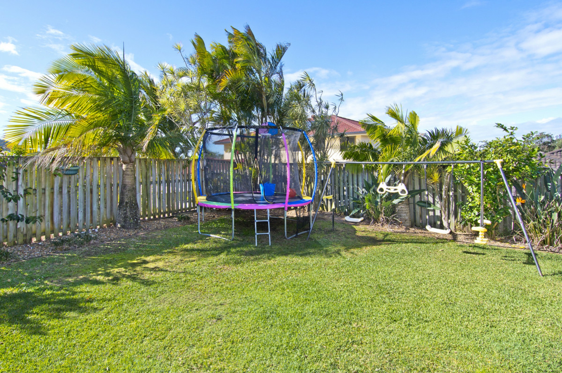 16 Cossington Circuit, MAUDSLAND