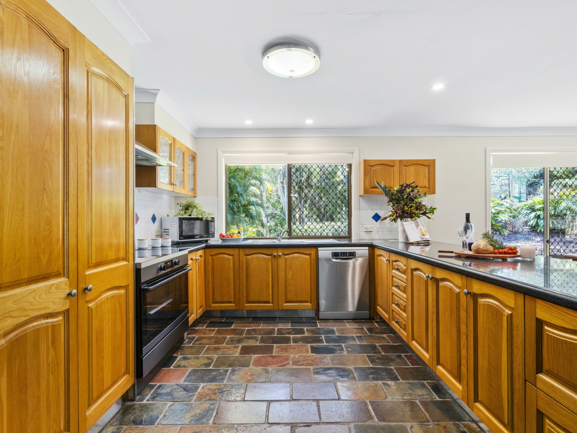 1/16 Dewberry Way, GAVEN