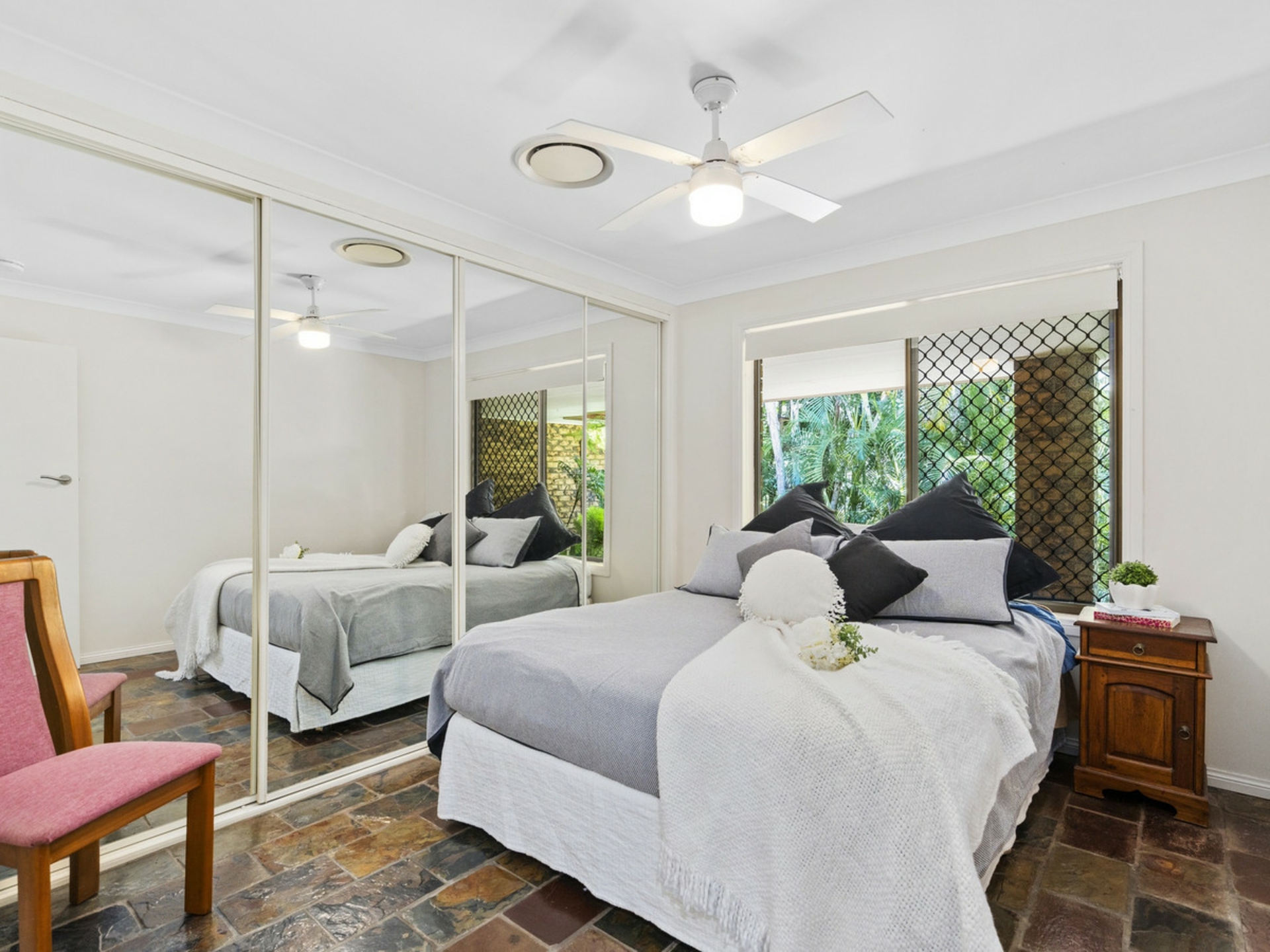 1/16 Dewberry Way, GAVEN