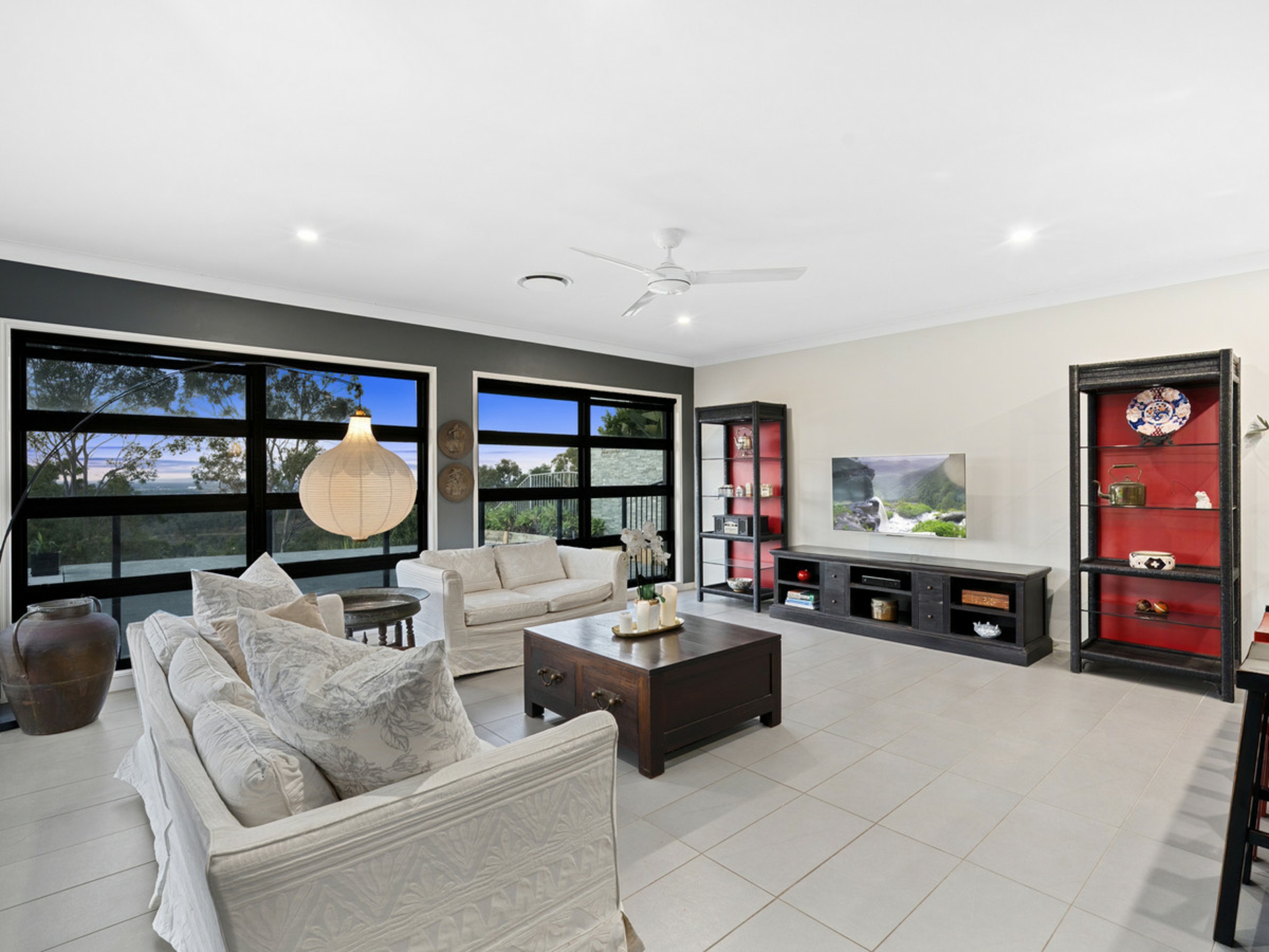 6 Zenith Crescent, PACIFIC PINES