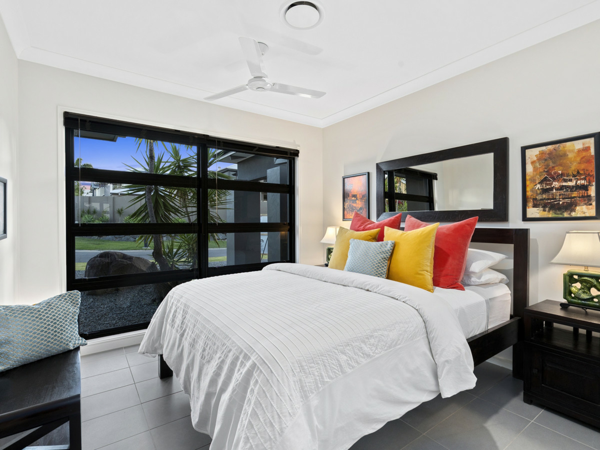 6 Zenith Crescent, PACIFIC PINES