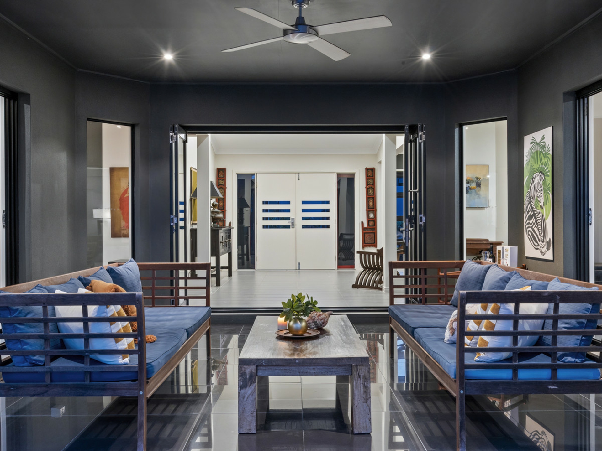 6 Zenith Crescent, PACIFIC PINES