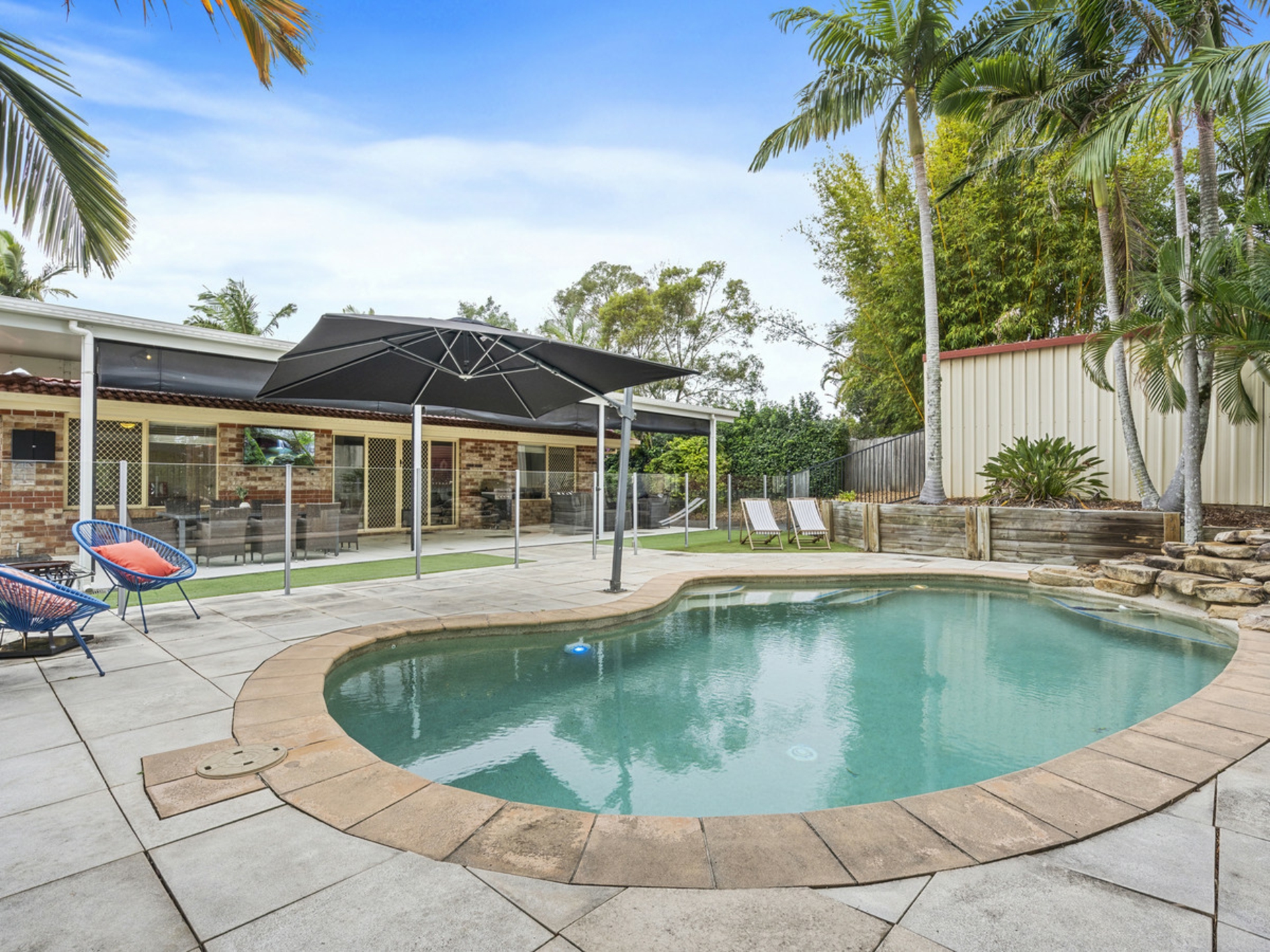 19 Gippsland Drive, HELENSVALE