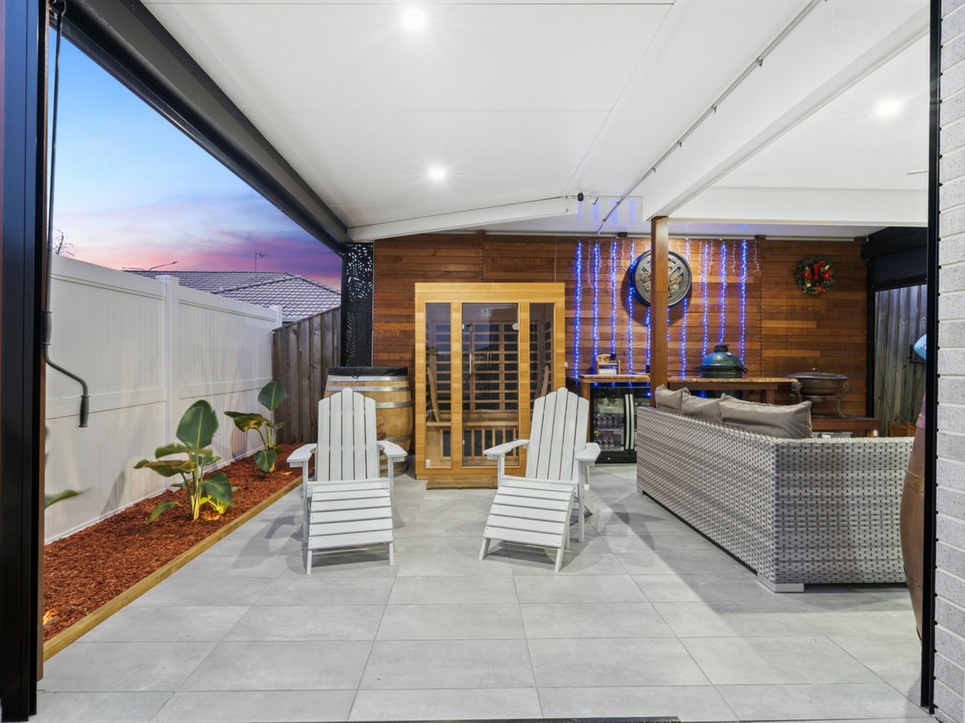 2 Oxenford Place, OXENFORD