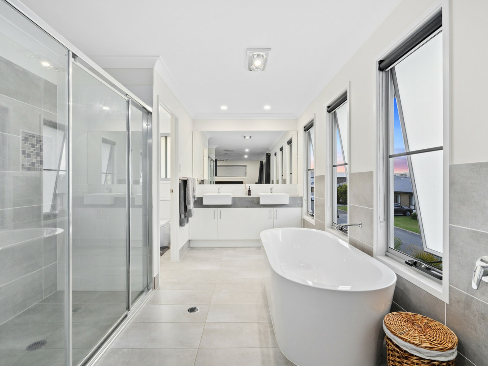 2 Oxenford Place, OXENFORD