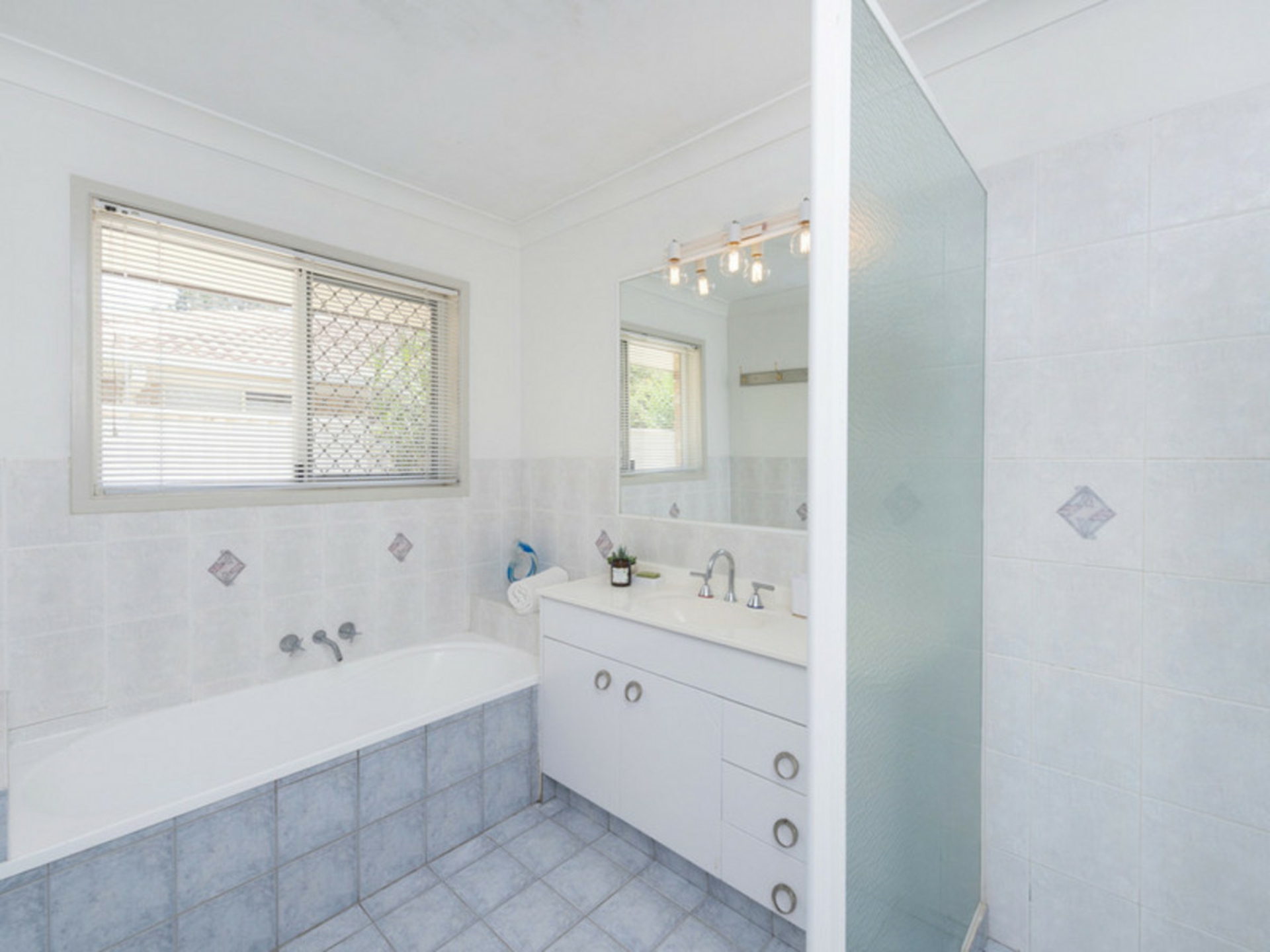 31 Edgeworth Place, HELENSVALE