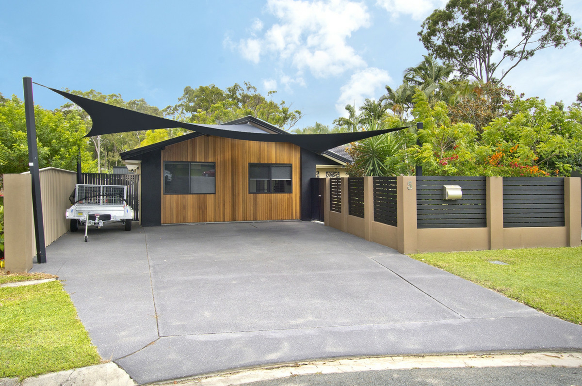 5 Sorell Place, HELENSVALE