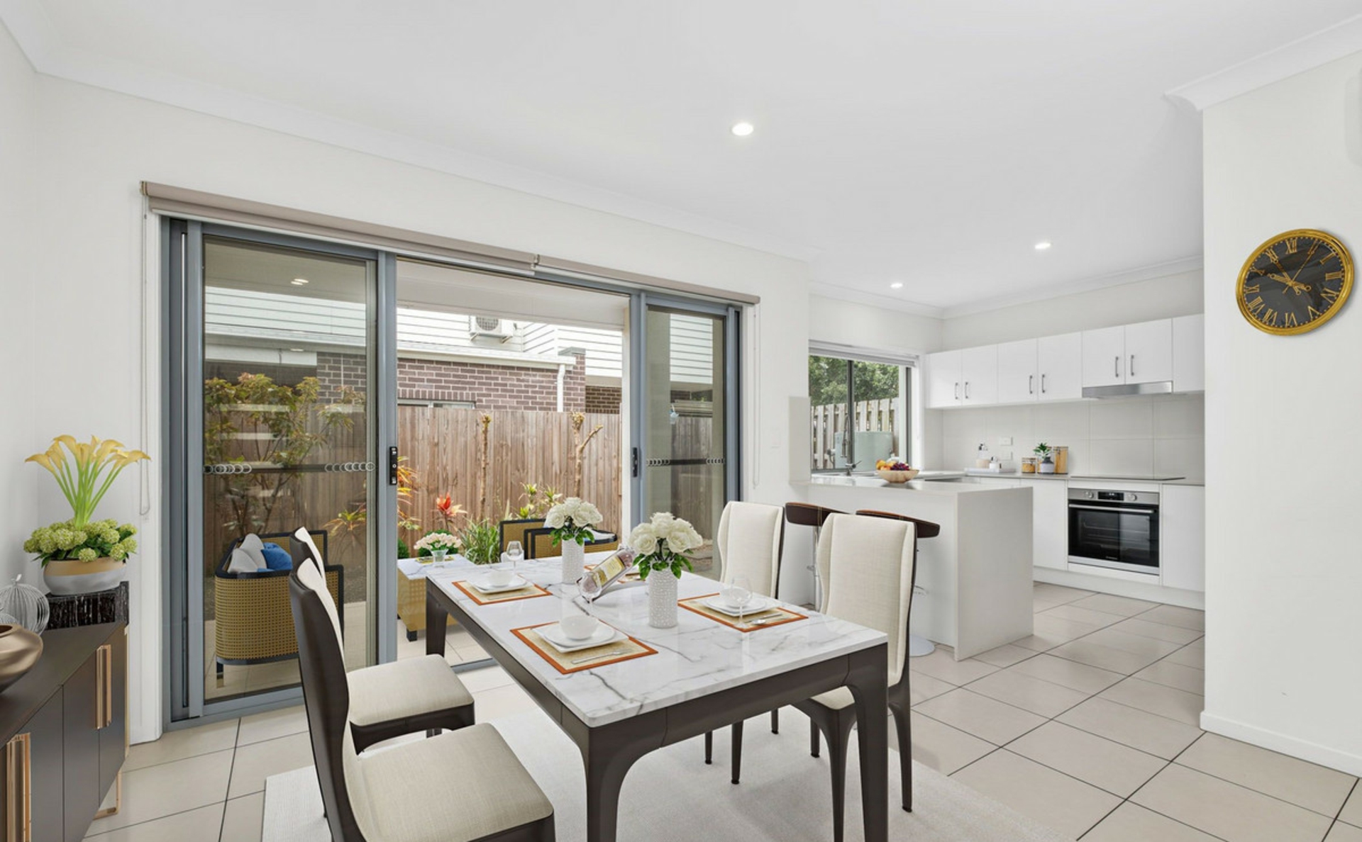 24/26 Careel Close, HELENSVALE