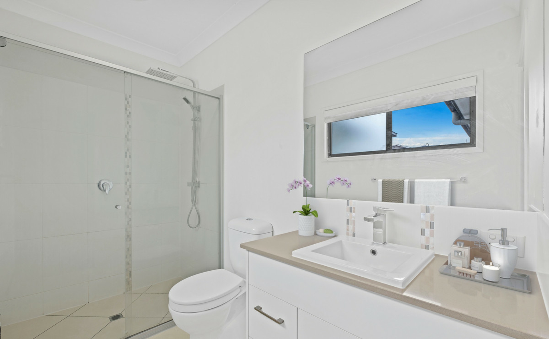 24/26 Careel Close, HELENSVALE