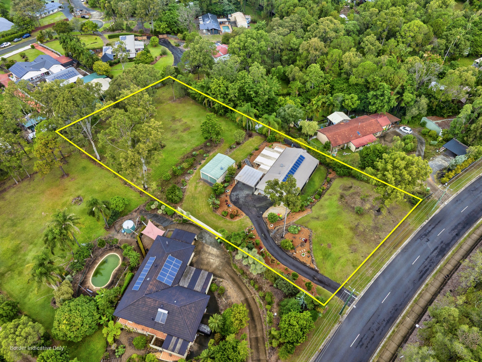 146-148 Glade Drive — photo from LJ Hooker Pacific Pines | Helensvale