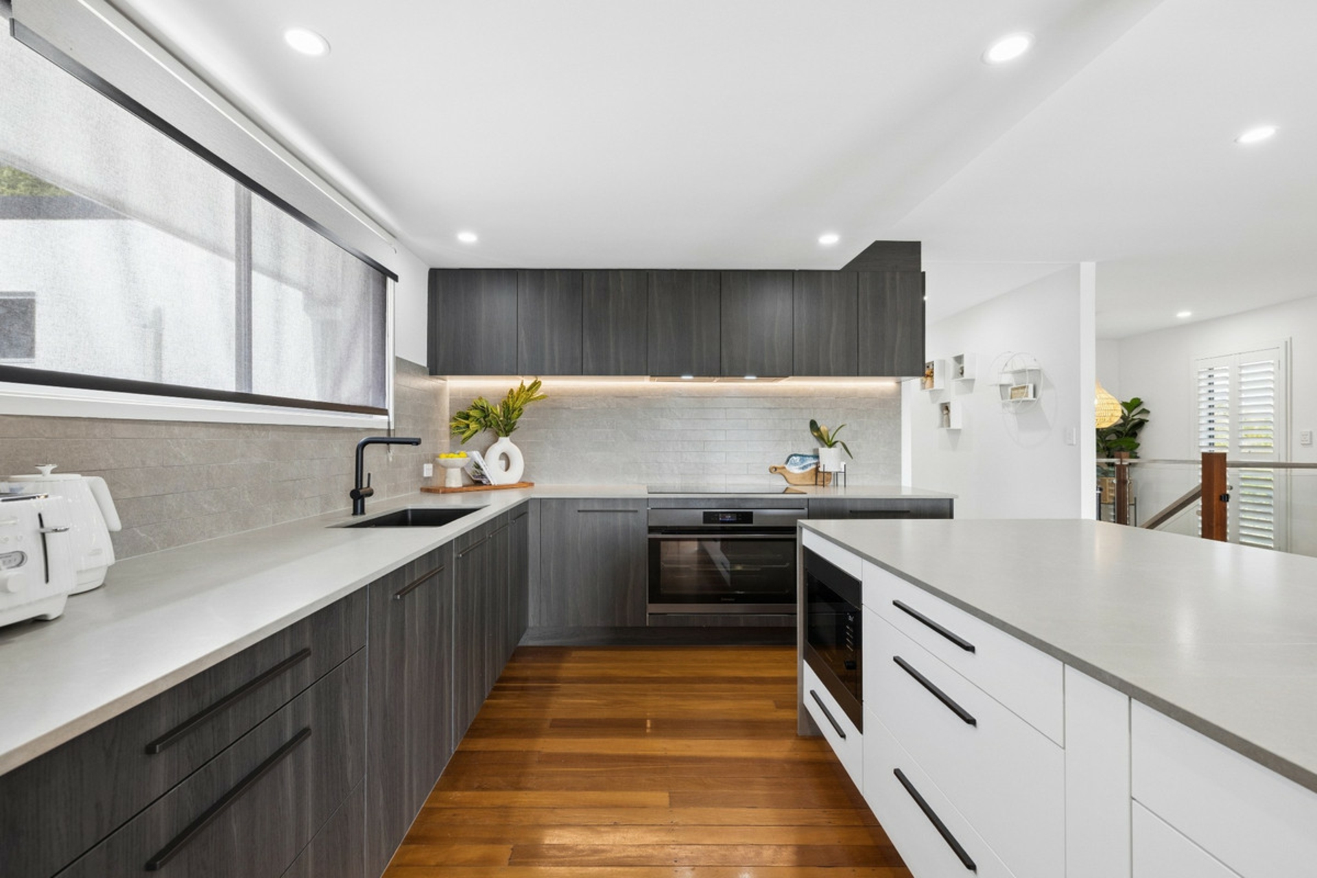 27 Lergessner Street — photo 5 of 28