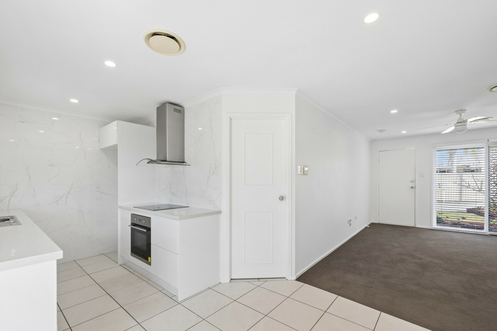 5/96 River Oak Drive — photo 18 of 19