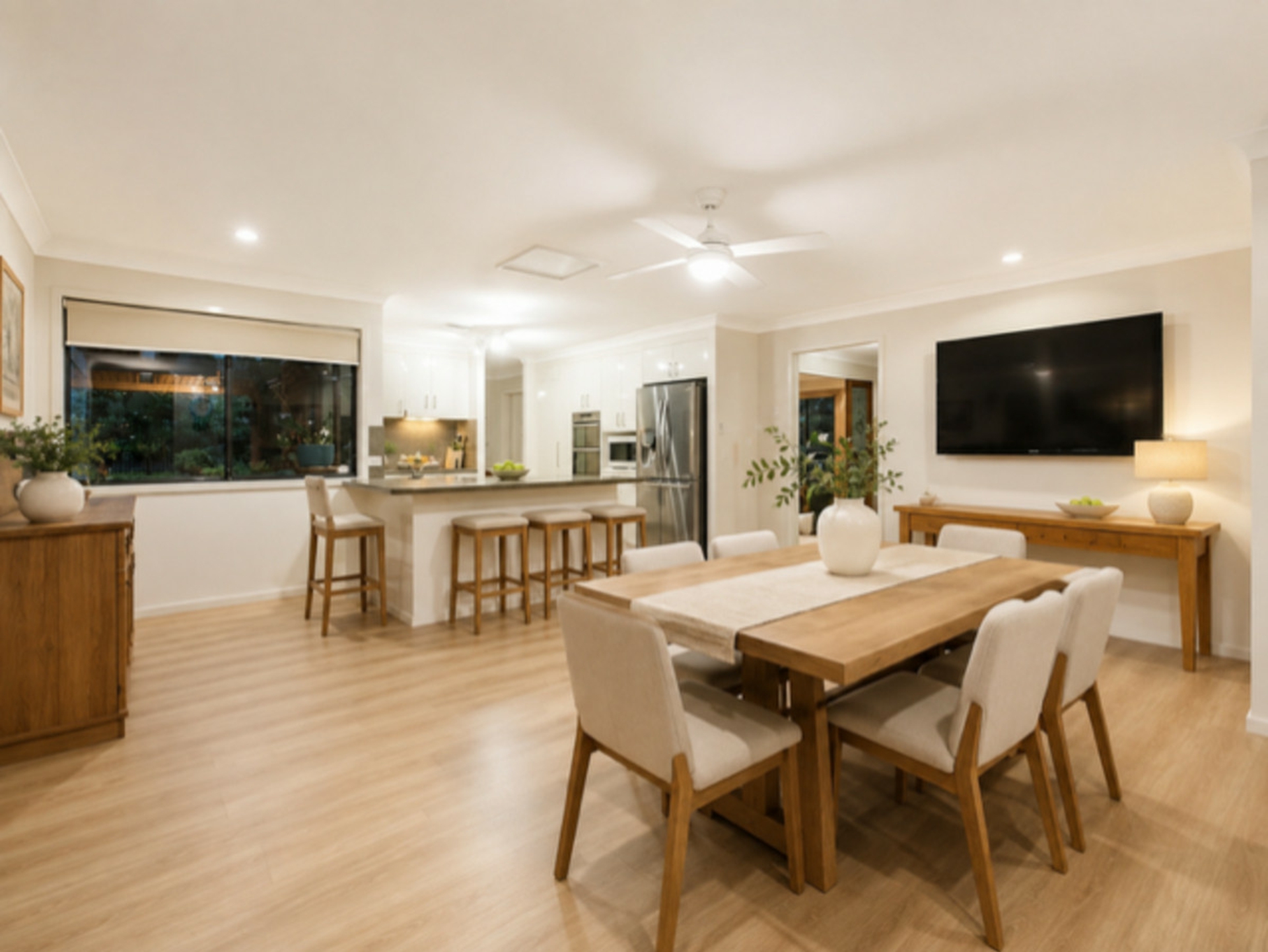10 Warrego Way — photo 5 of 22