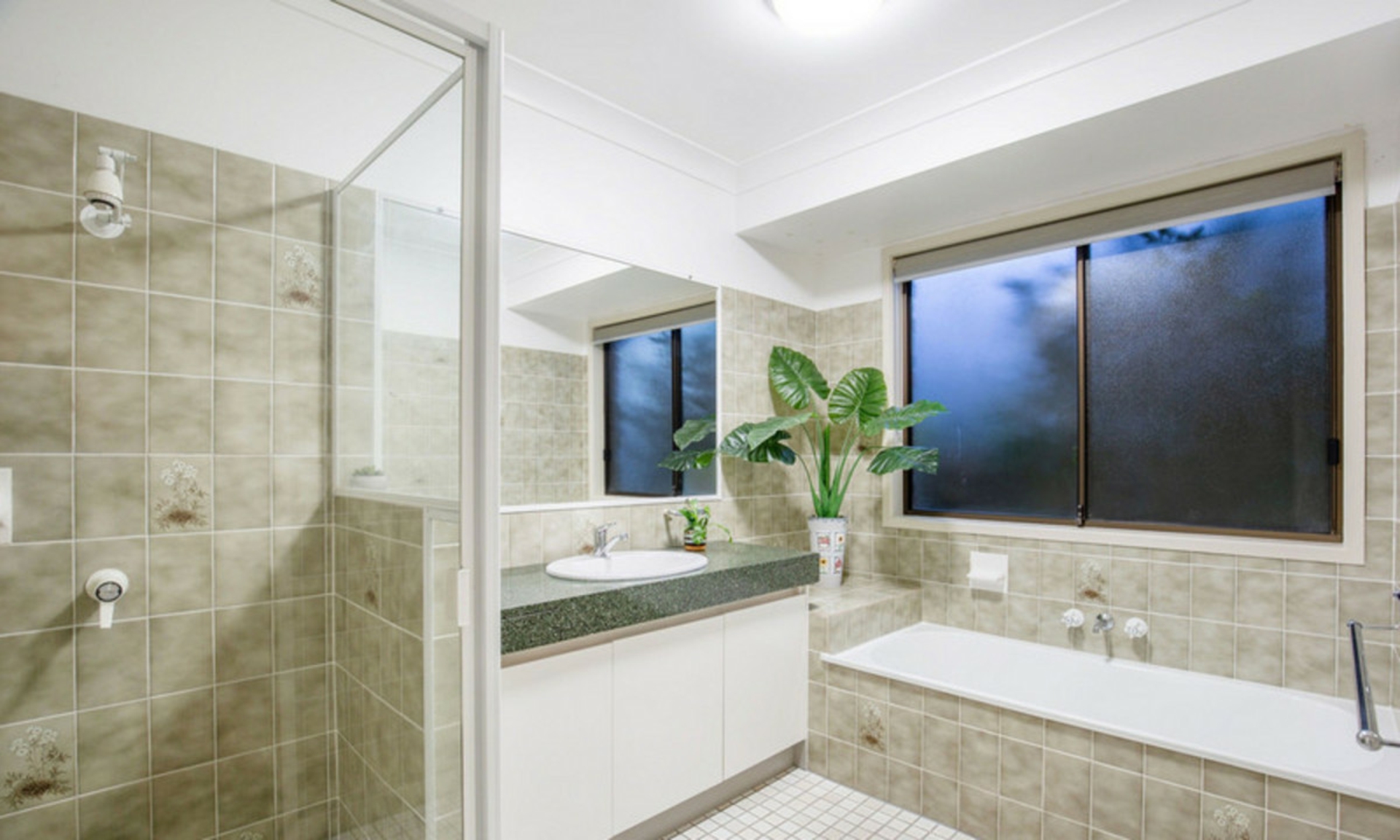 10 Warrego Way — photo 13 of 22