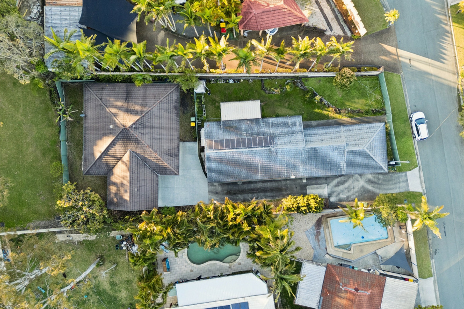 2/4 Dampier Court — photo 25 of 29