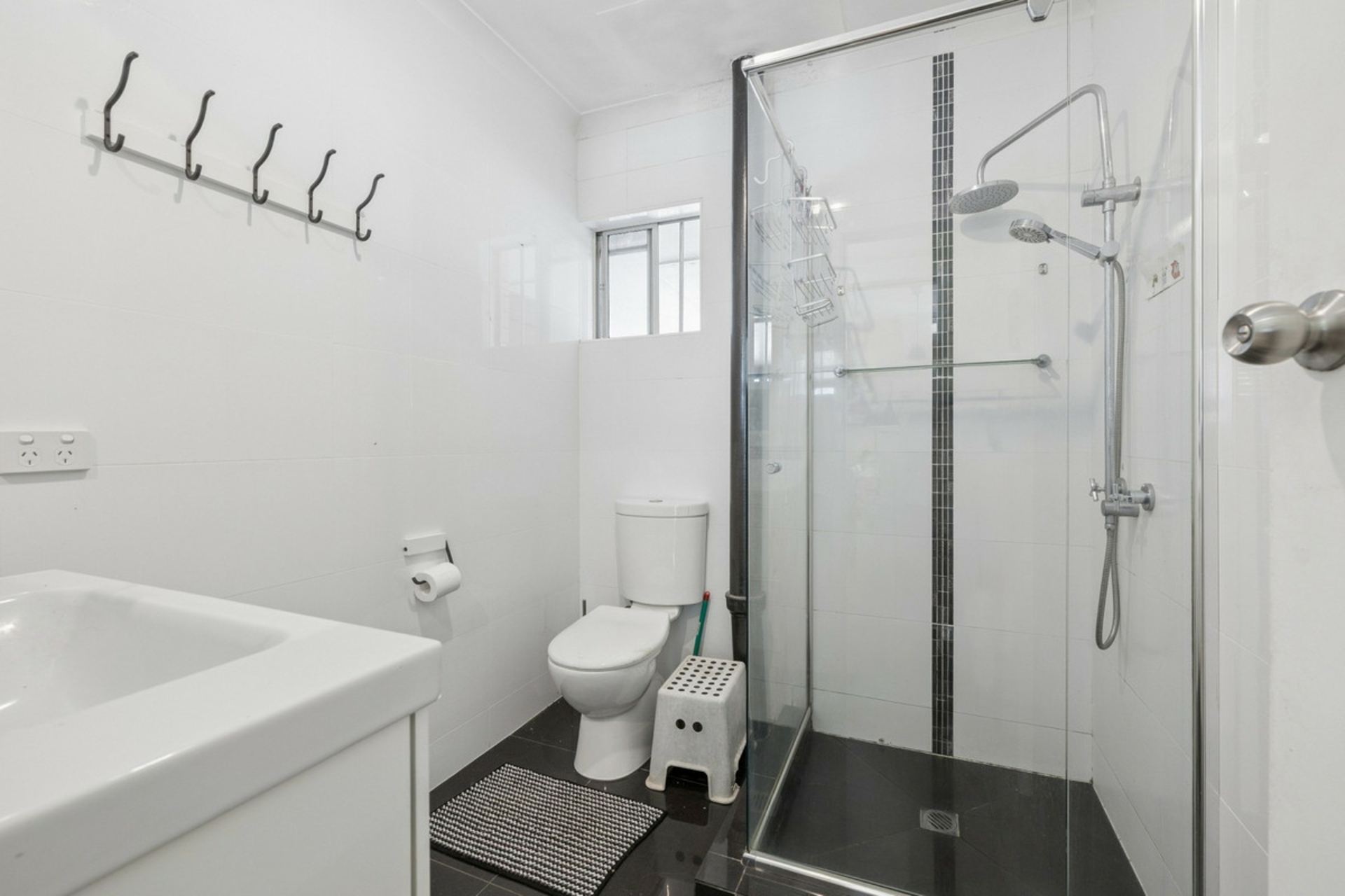 40 West King Street — photo 7 of 20
