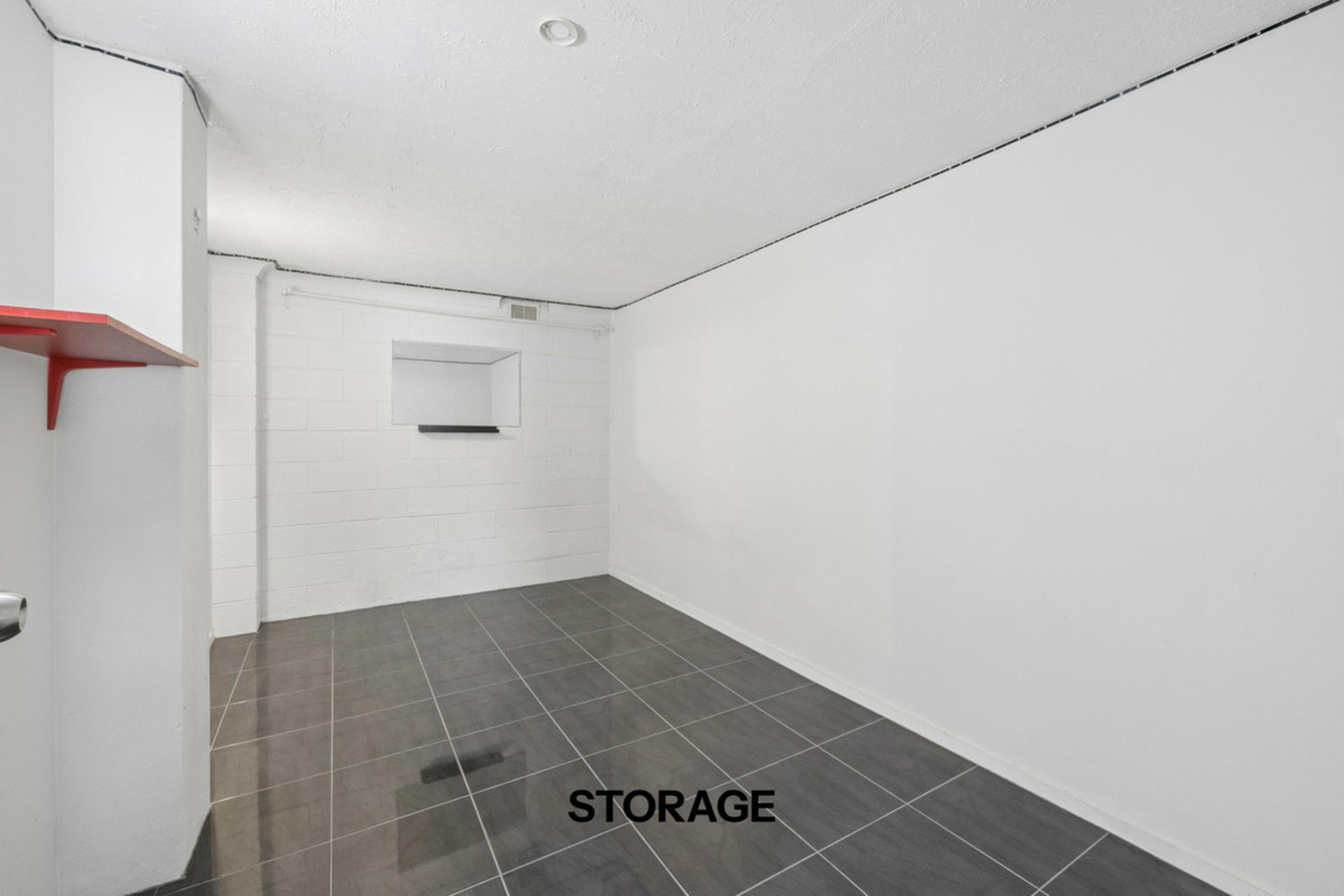 40 West King Street — photo 15 of 20
