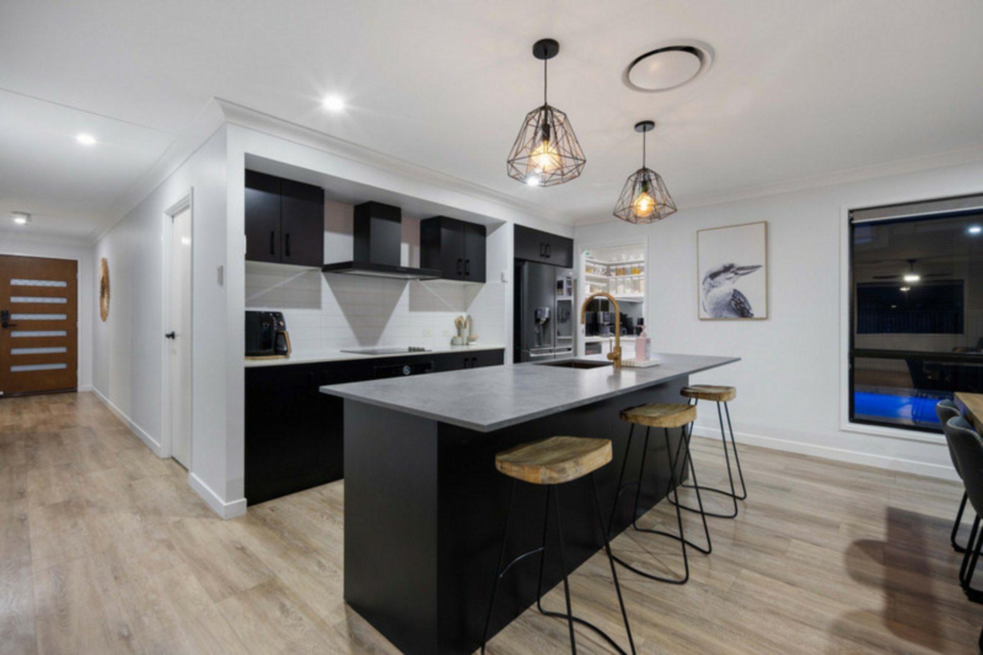 25 Alexa Rise — photo 3 of 30
