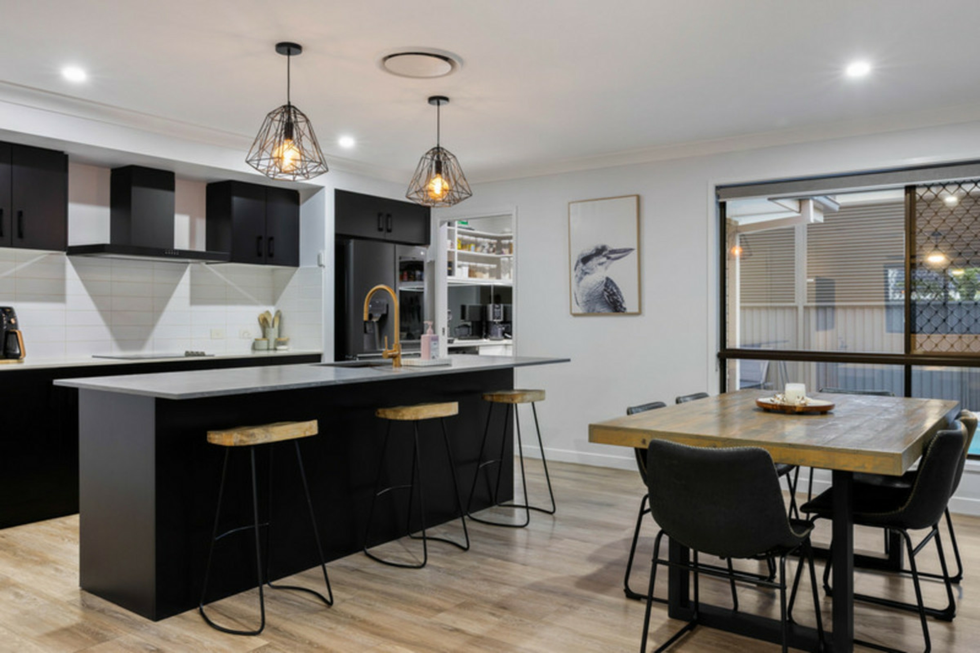 25 Alexa Rise — photo 13 of 30