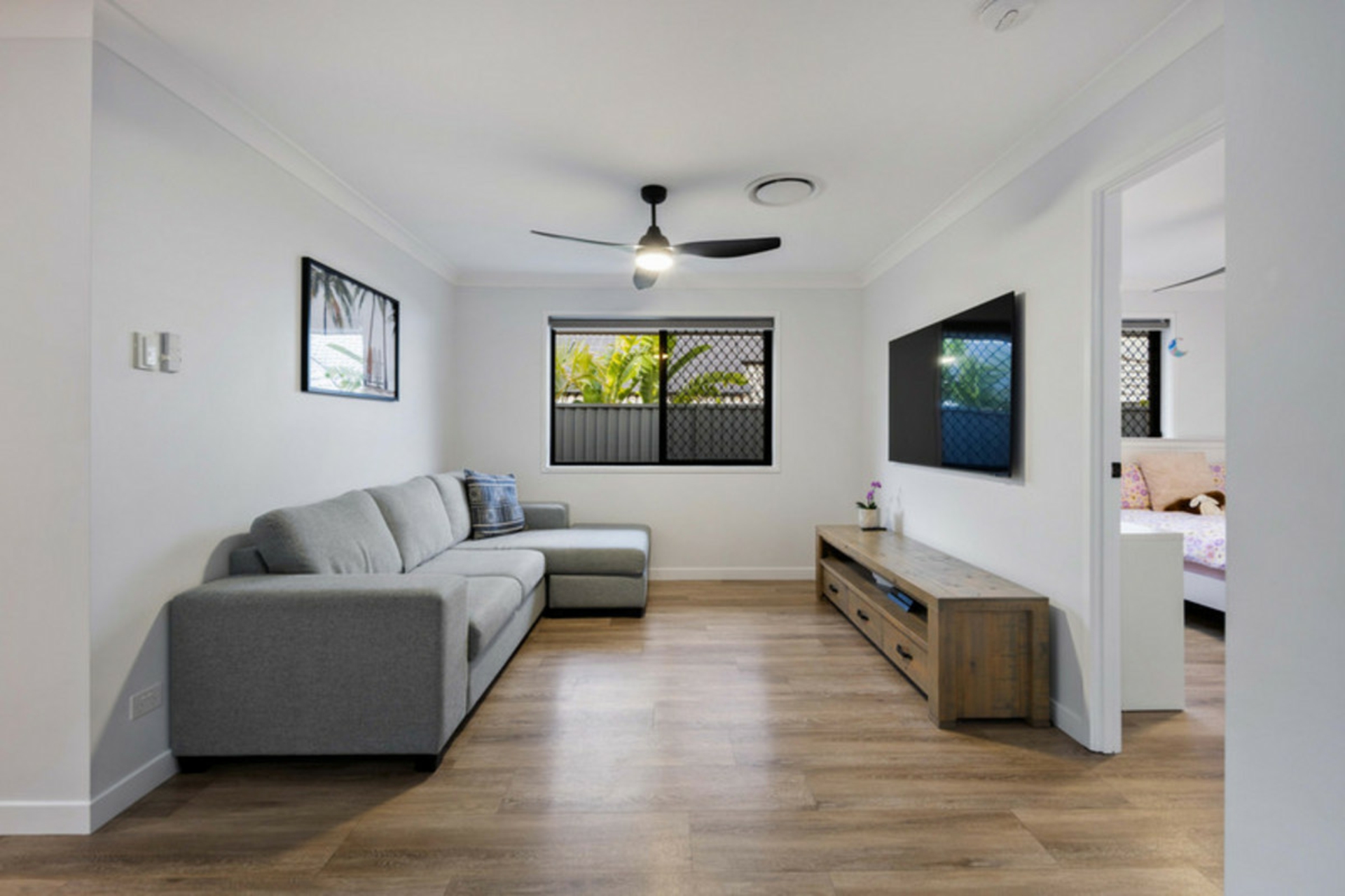 25 Alexa Rise — photo 21 of 30