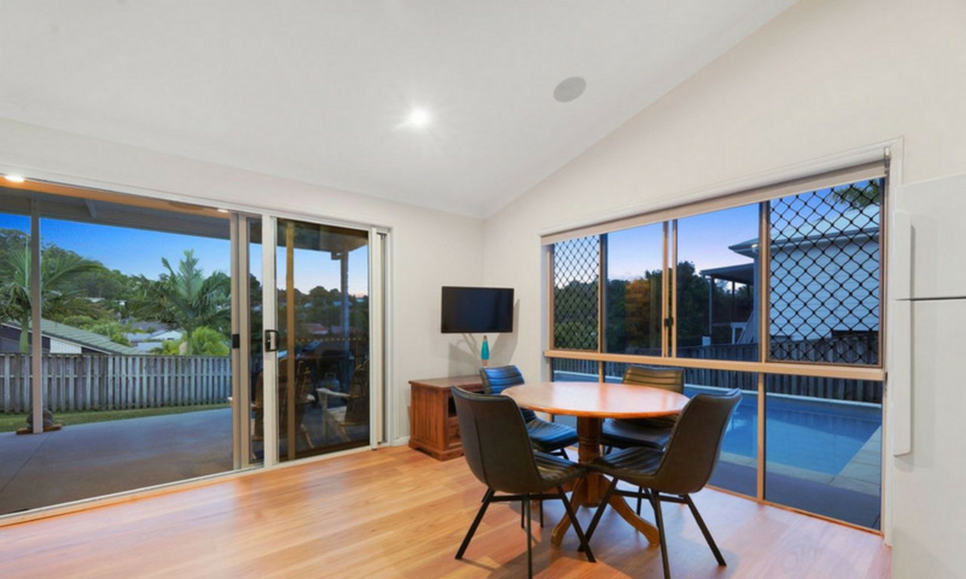 17 Papara Street — photo 7 of 22