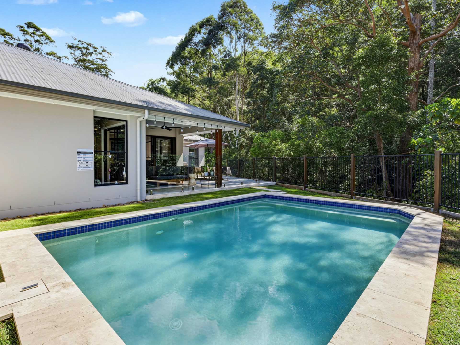 37 Roberts Drive — photo 9 of 24