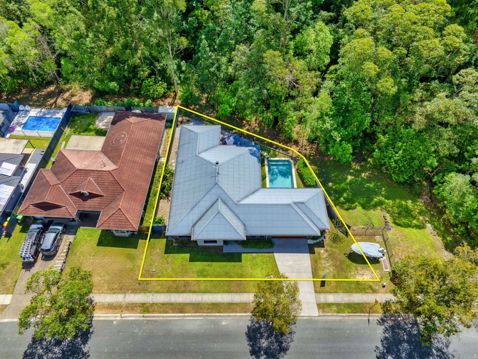 37 Roberts Drive — photo 10 of 24