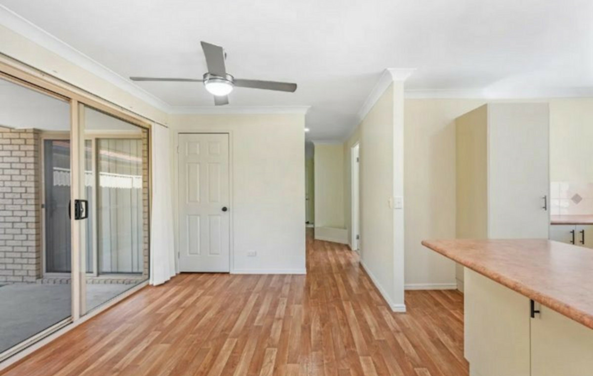 181 Greenacre Drive — photo 2 of 9