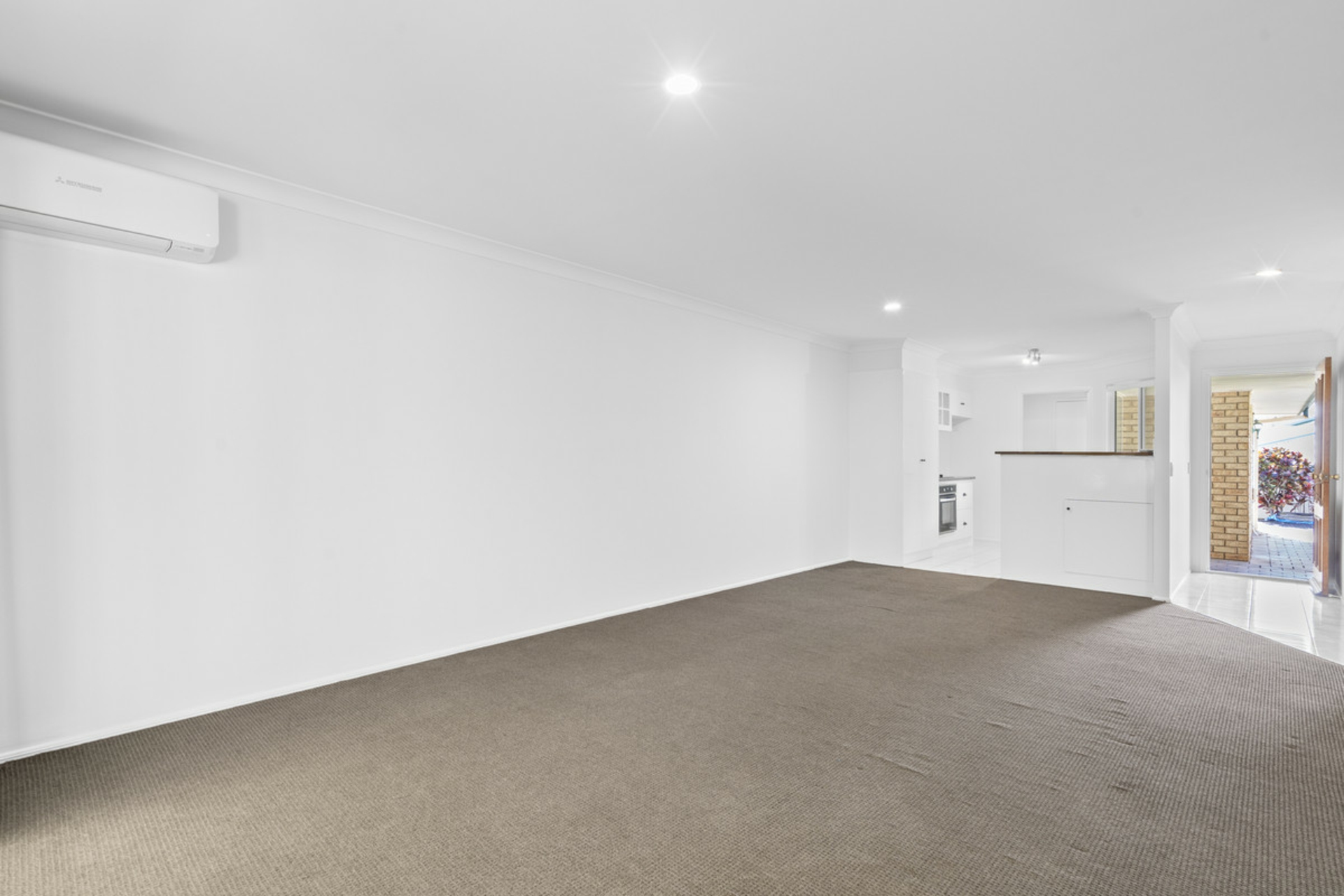 6/70 Ridgevale Drive — photo 6 of 16