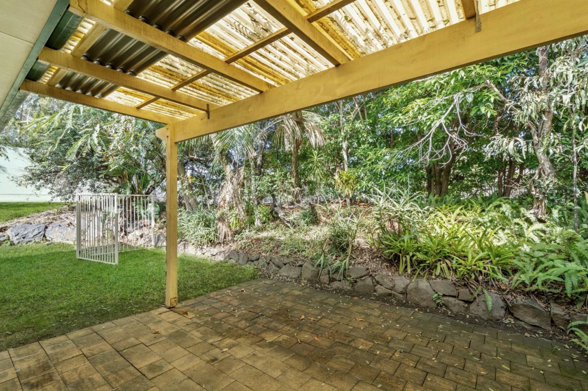 6/70 Ridgevale Drive — photo 9 of 16