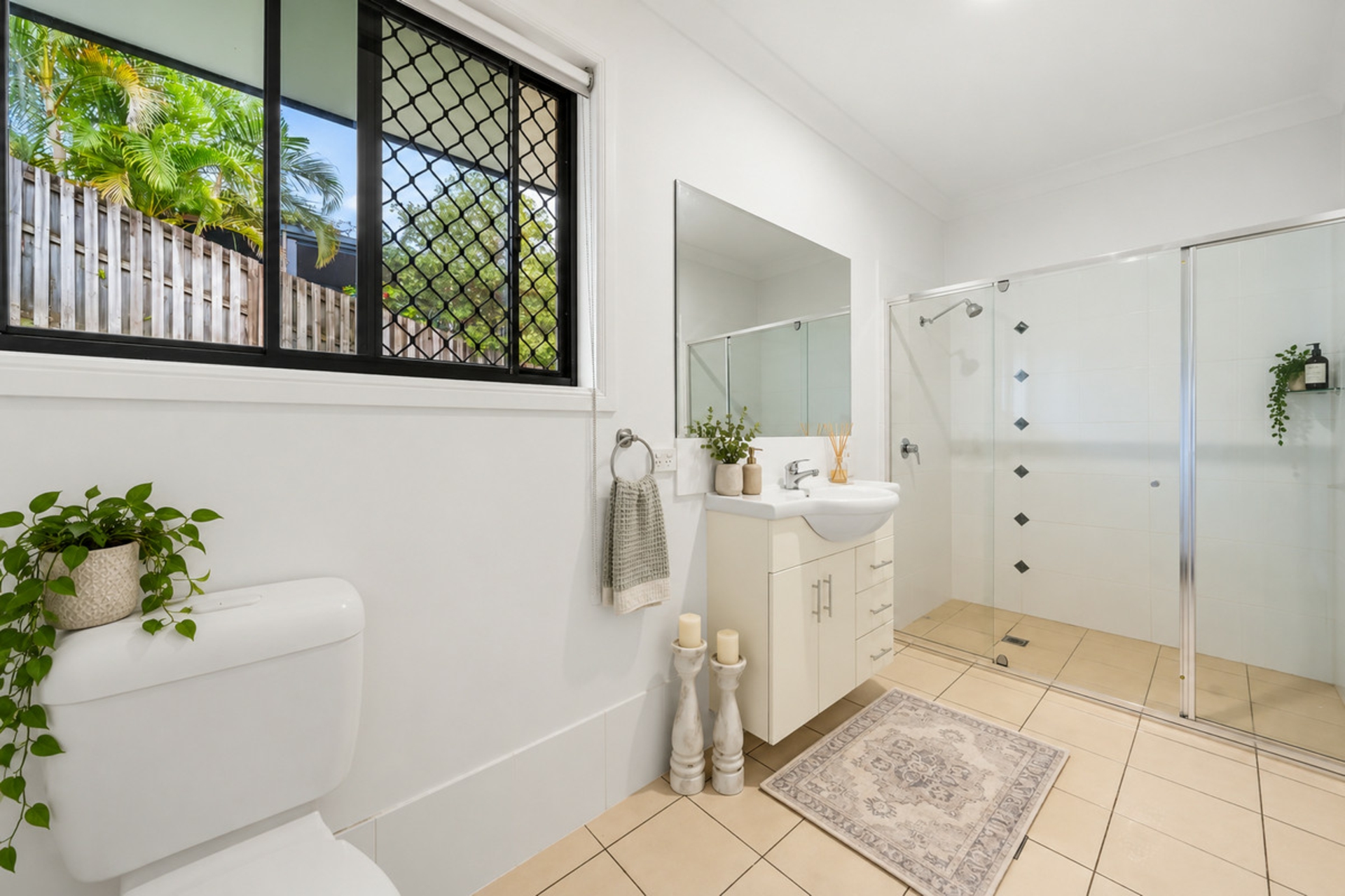 16 Temoe Rise — photo 17 of 26