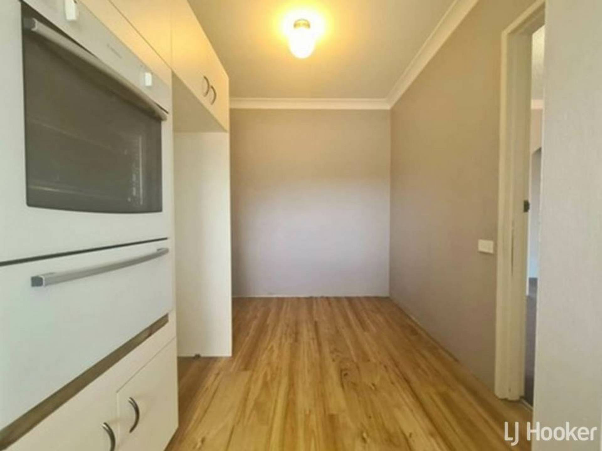 10/32 Skellatar Street, MUSWELLBROOK