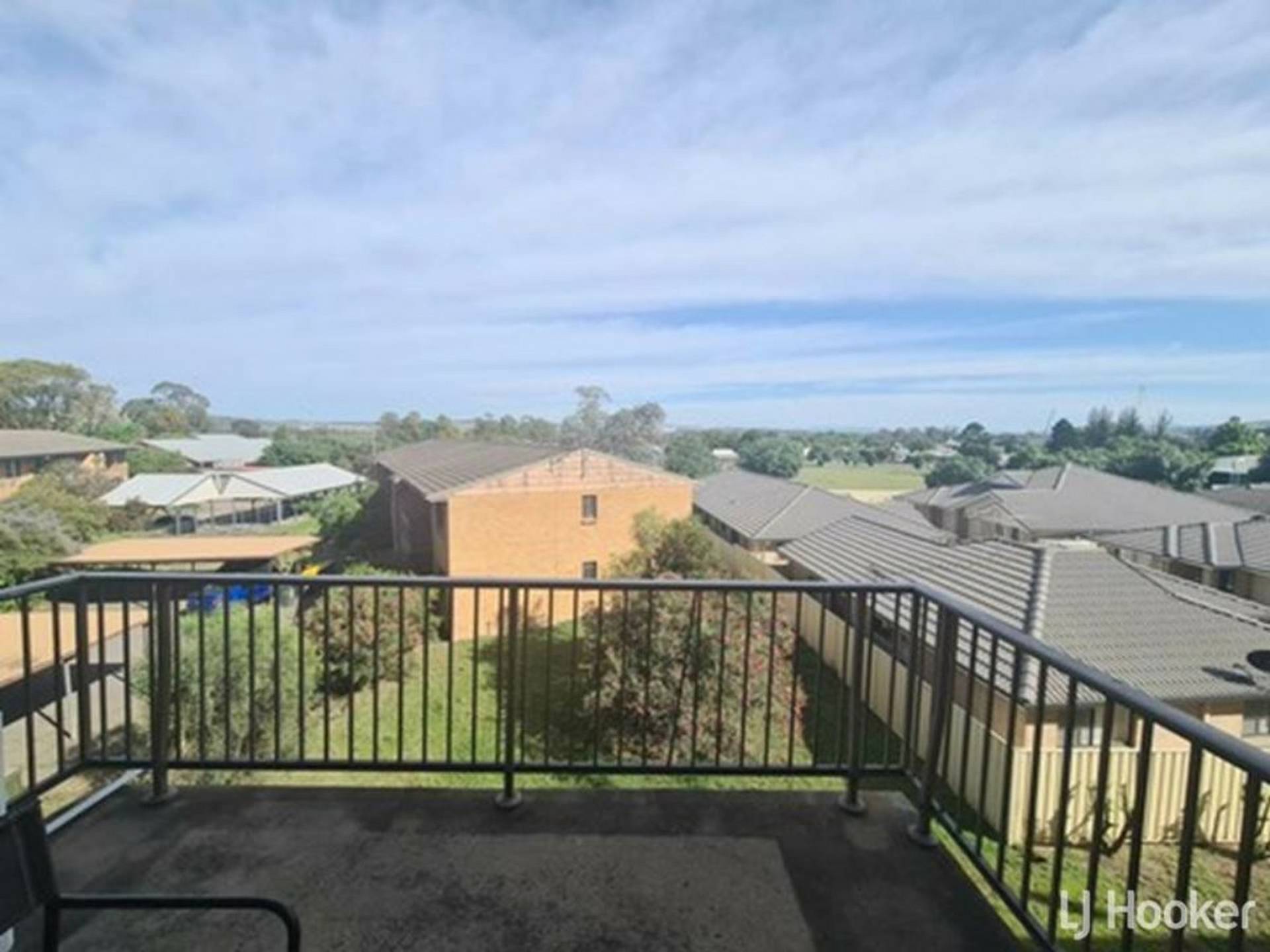 10/32 Skellatar Street, MUSWELLBROOK