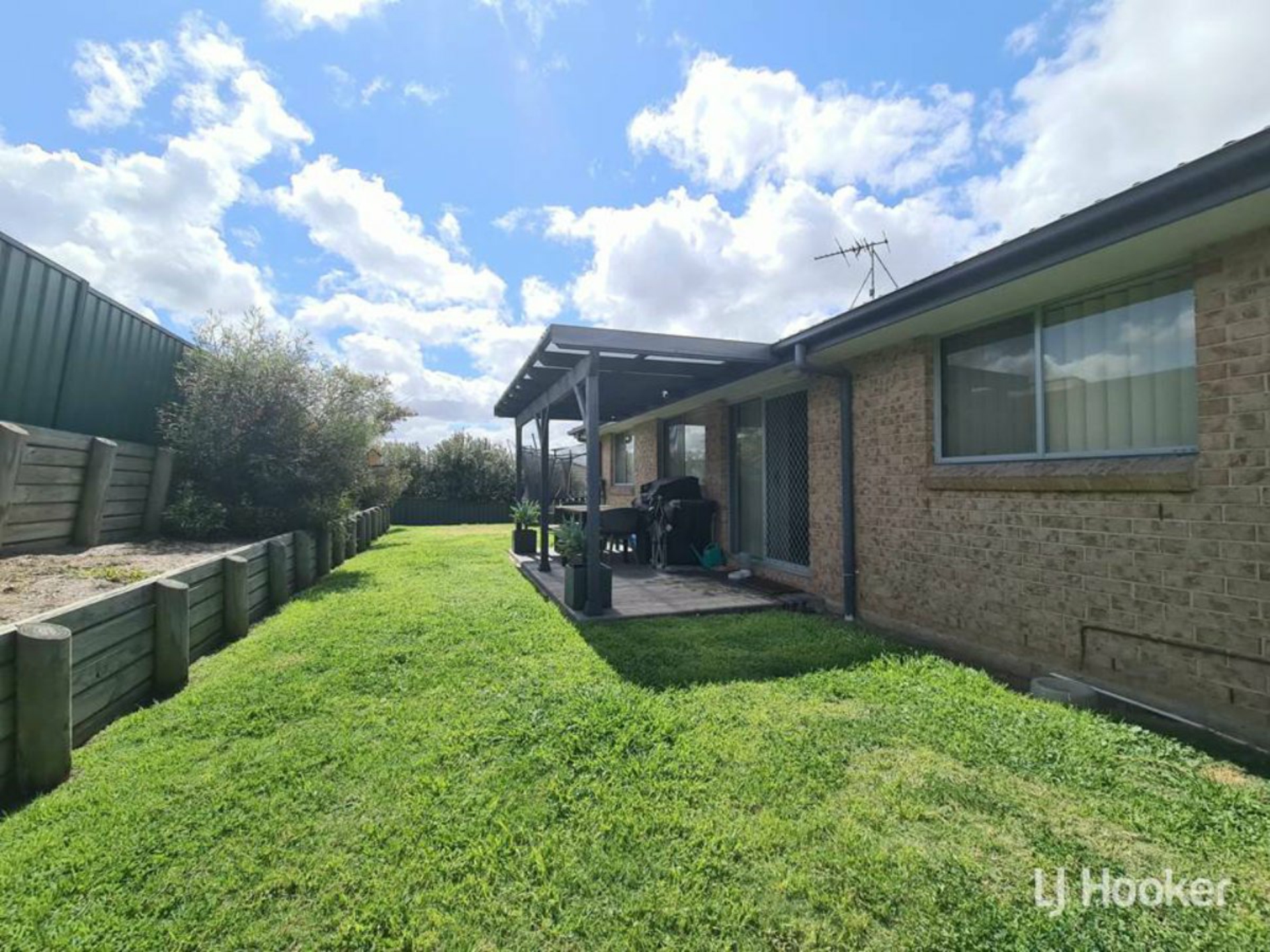 61 Bimbadeen Drive, Muswellbrook