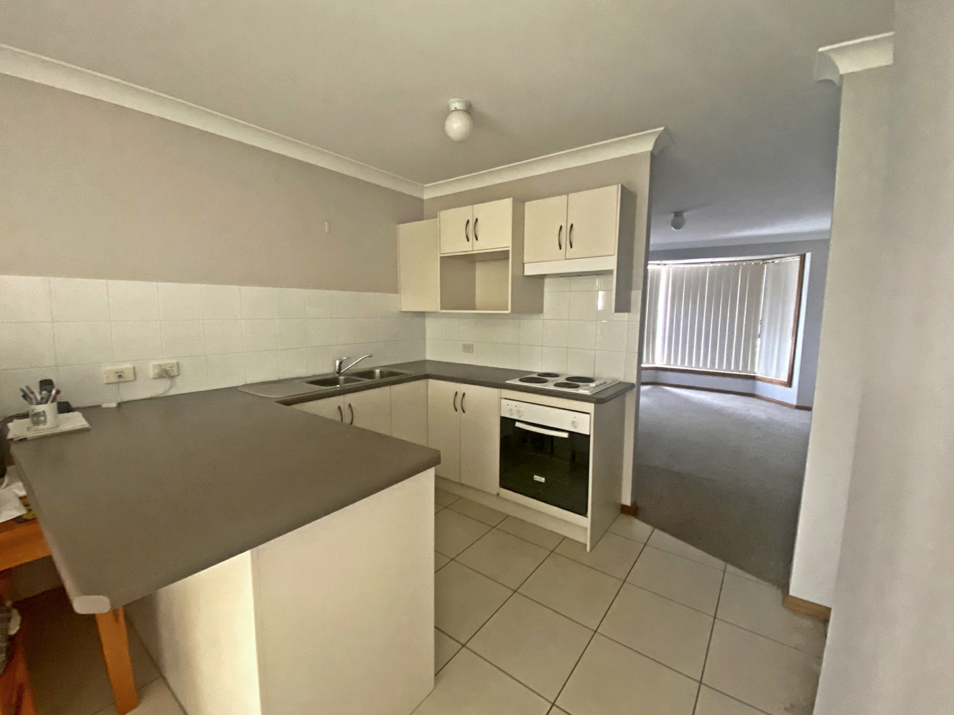 2/27A Mitchell Street, MUSWELLBROOK